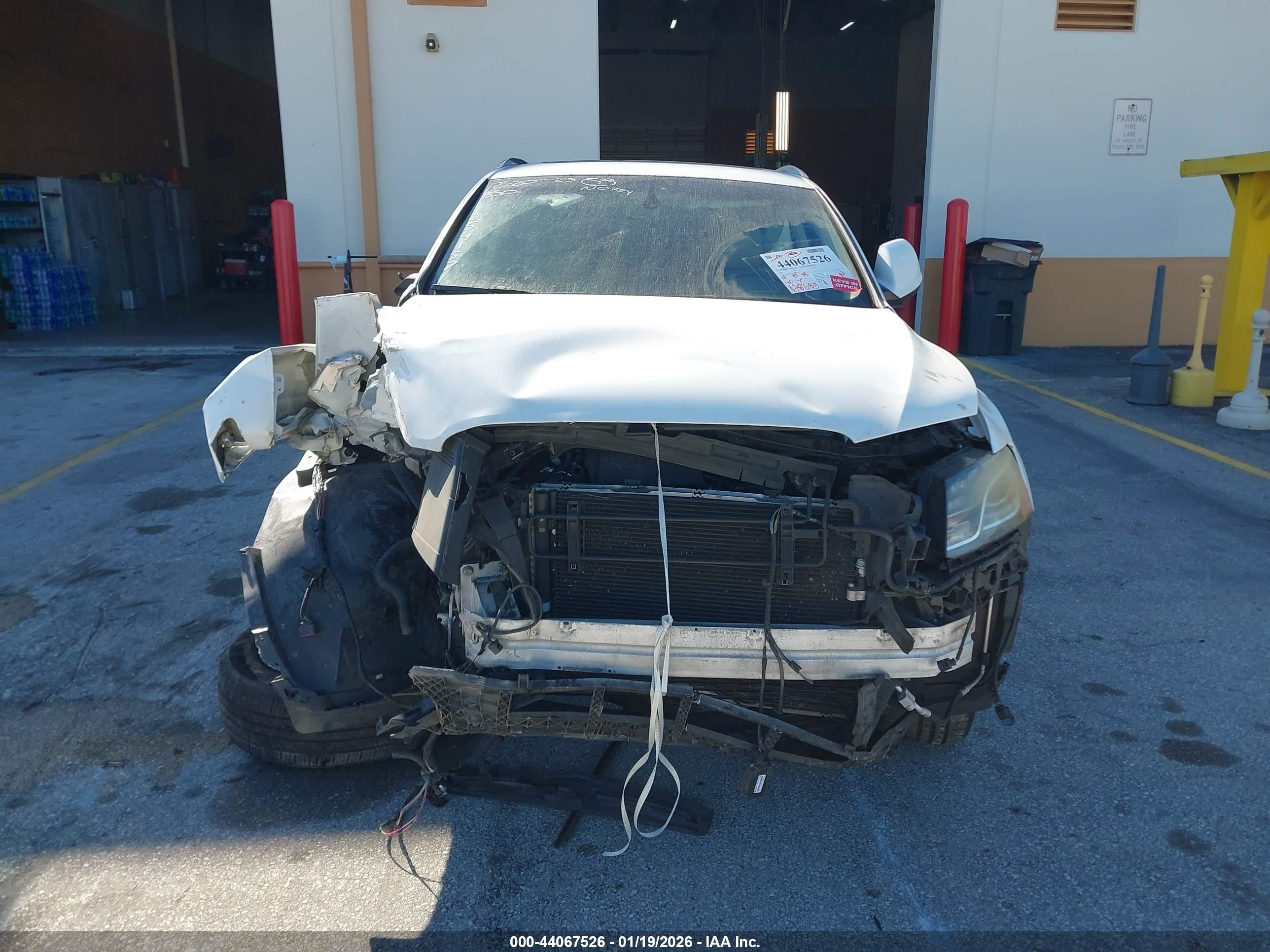 2009 Audi Q5 3.2 Premium White vin: WA1KK78R49A054157