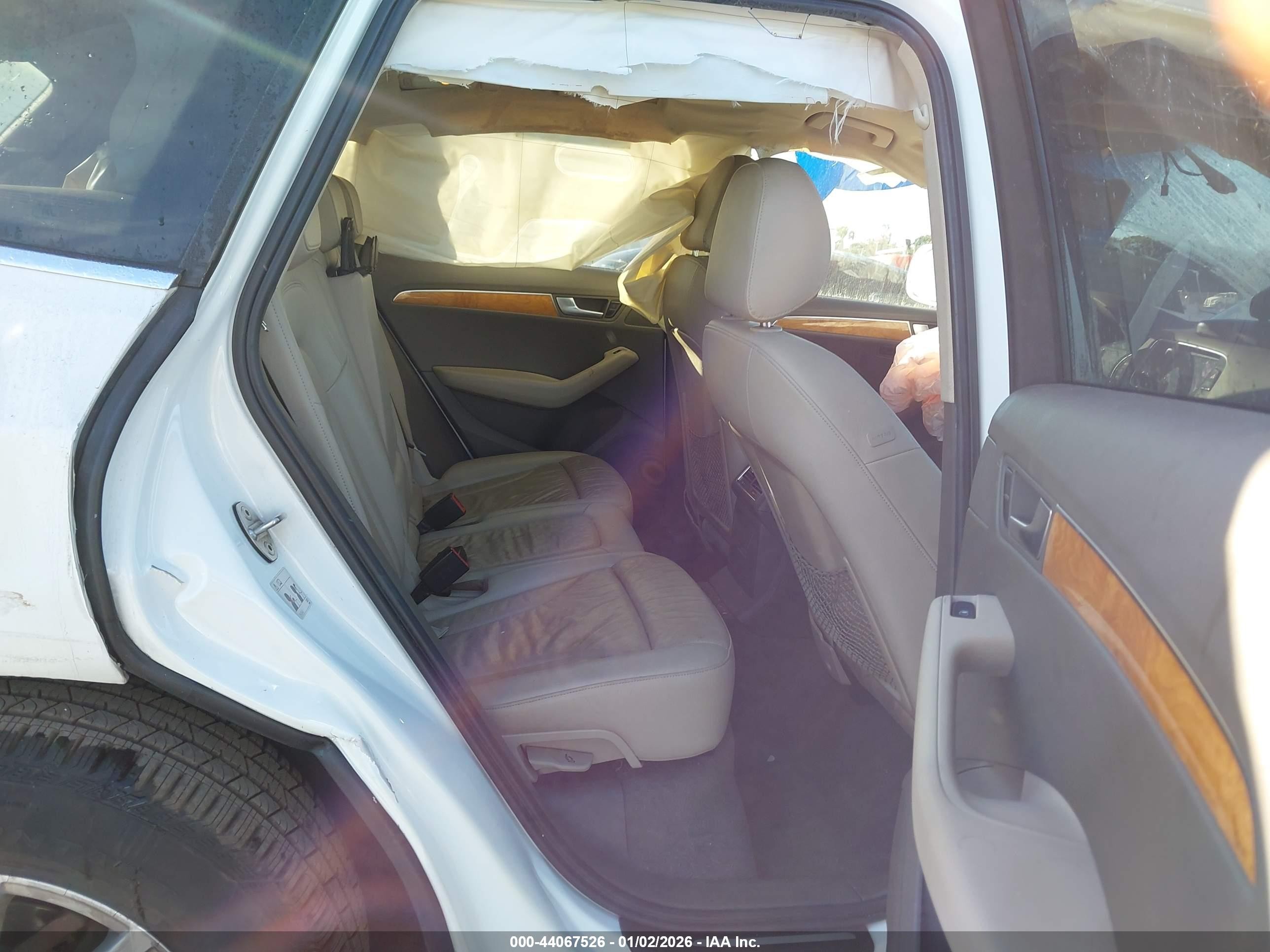 2009 Audi Q5 3.2 Premium White vin: WA1KK78R49A054157