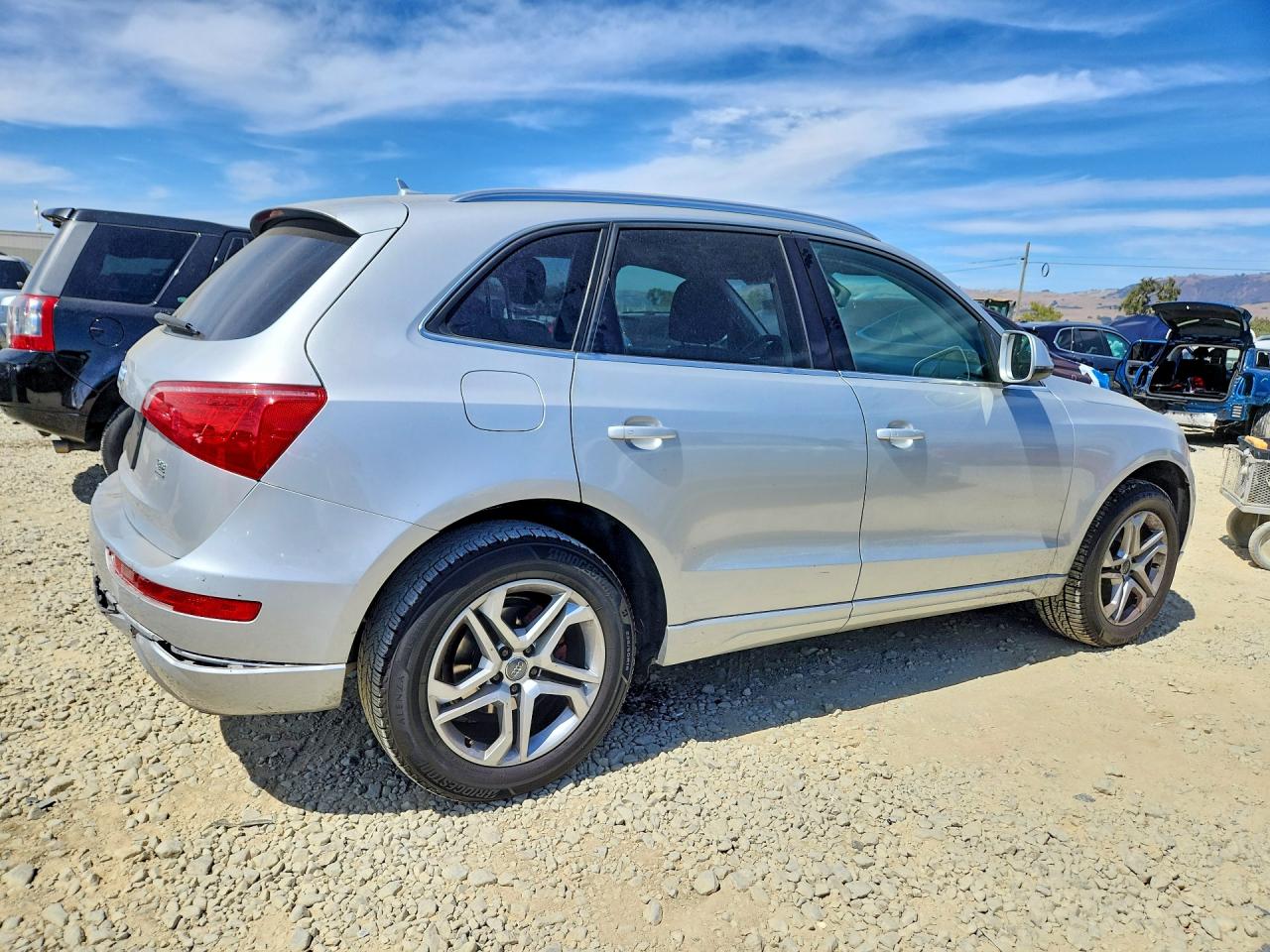 2009 Audi Q5 3.2 Silver vin: WA1KK78R59A024861