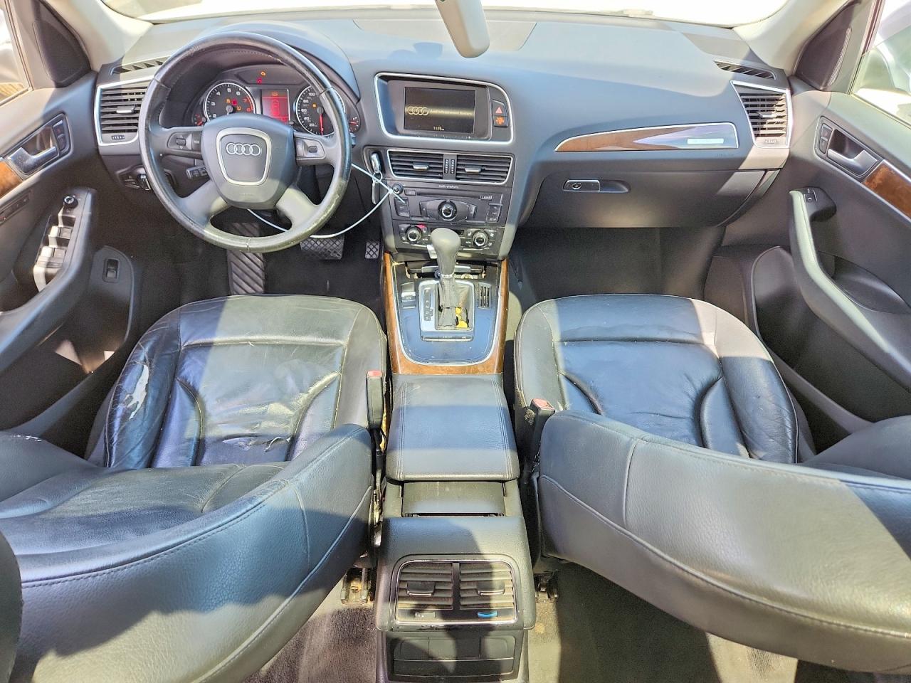 2009 Audi Q5 3.2 Silver vin: WA1KK78R59A024861