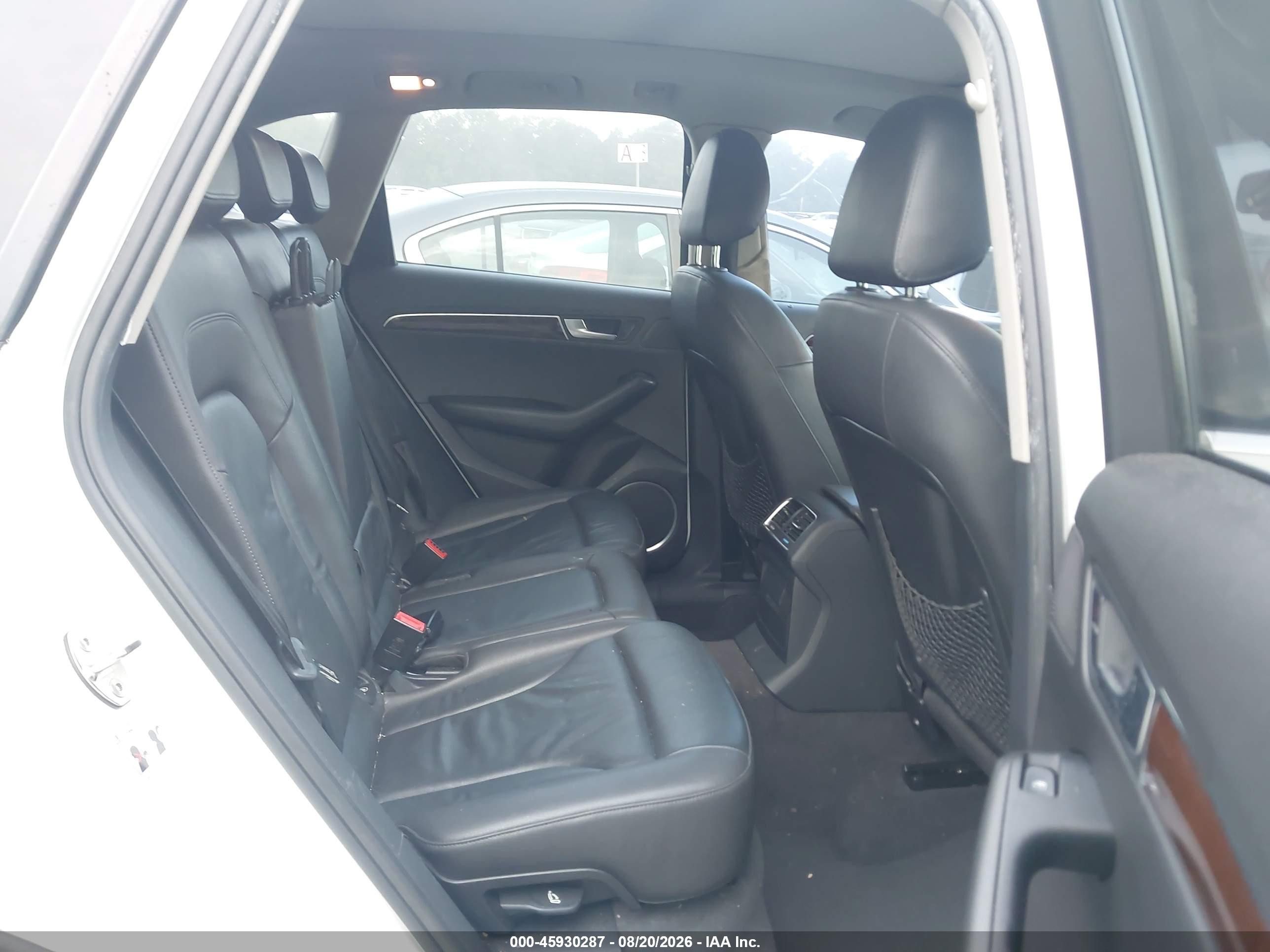 2009 Audi Q5 3.2 Premium White vin: WA1KK78R79A009665