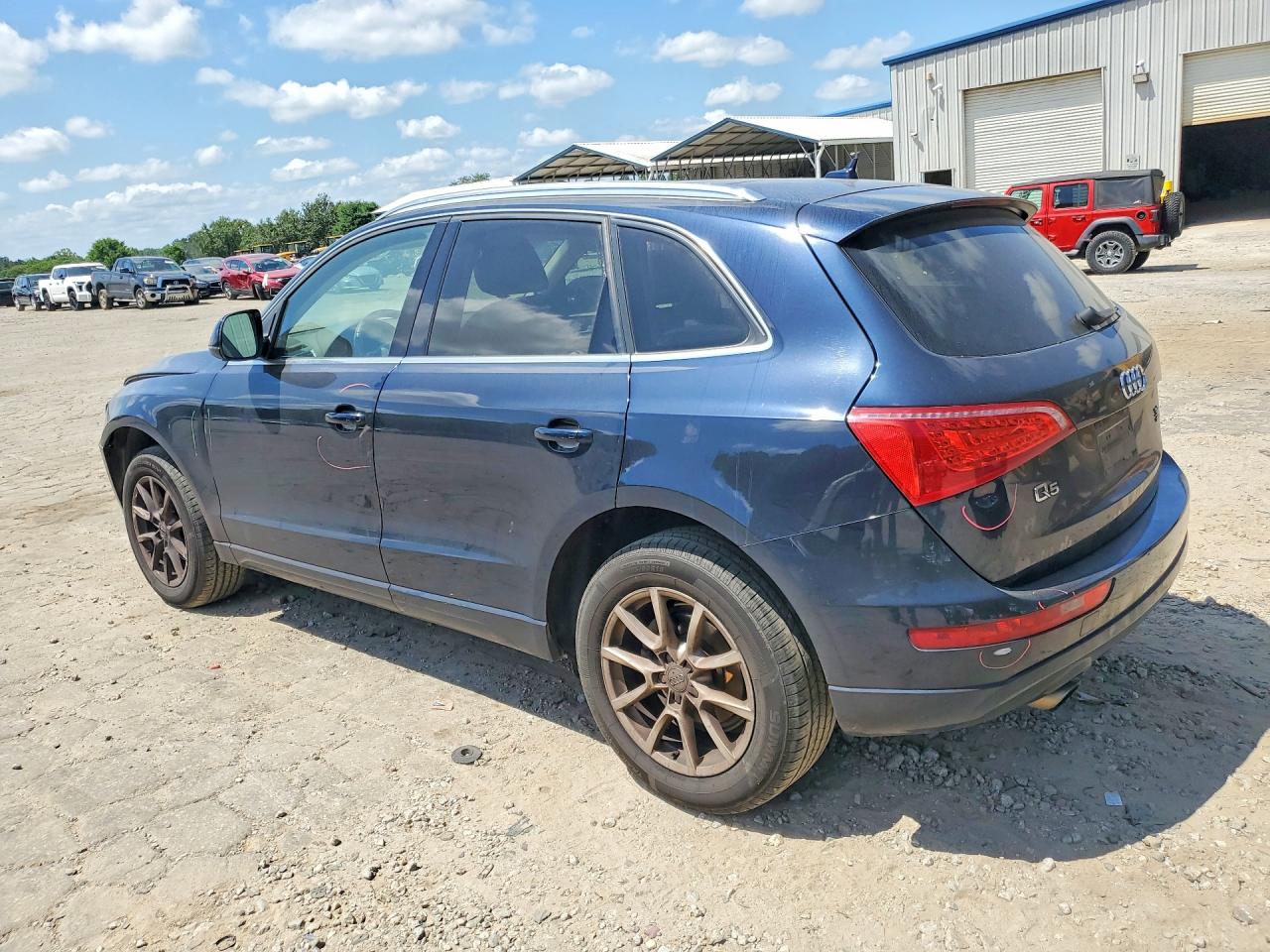 2009 Audi Q5 3.2 Blue vin: WA1KK78R89A043923