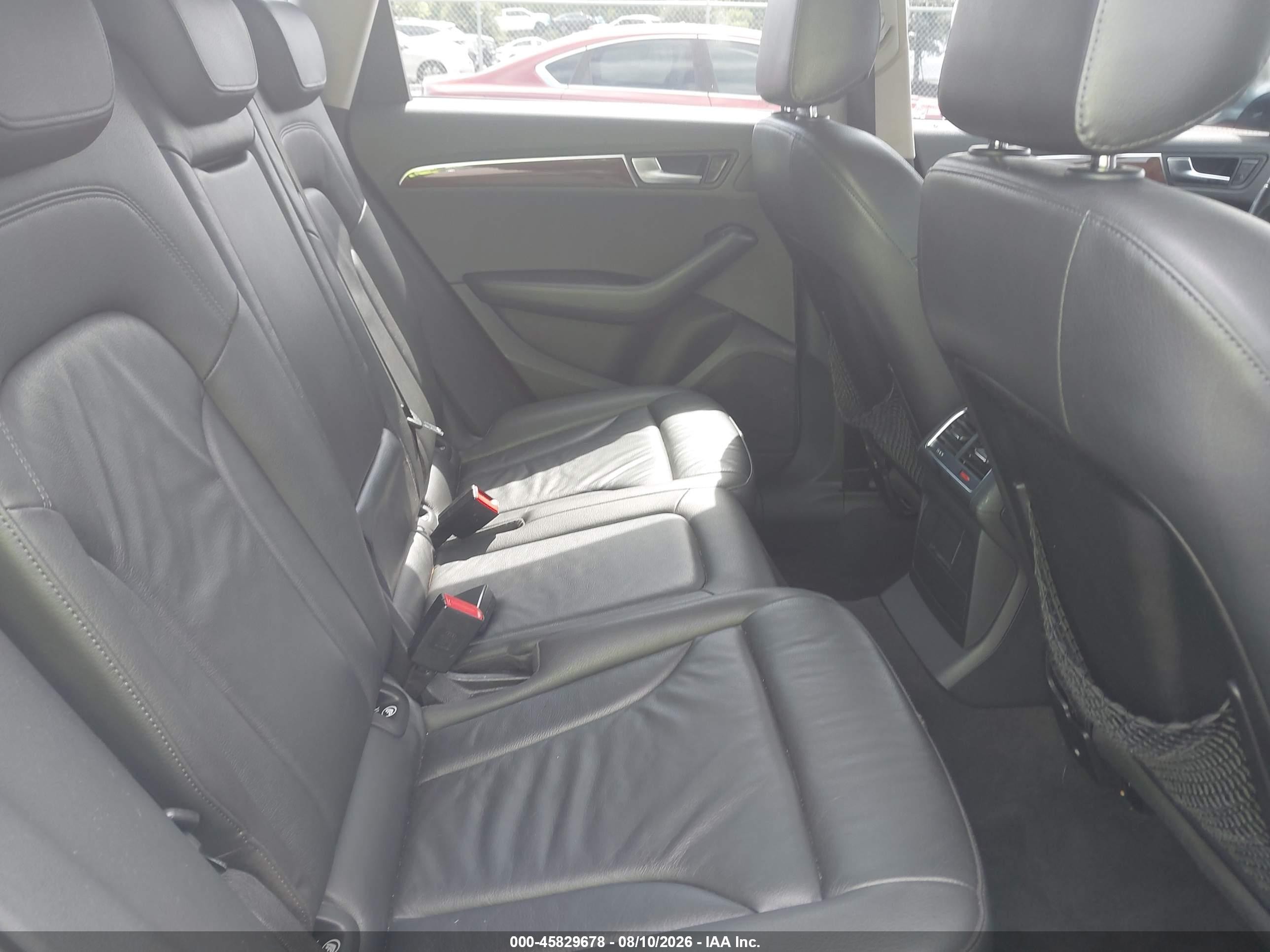 2009 Audi Q5 3.2 Premium Серебряный vin: WA1KK78RX9A031823
