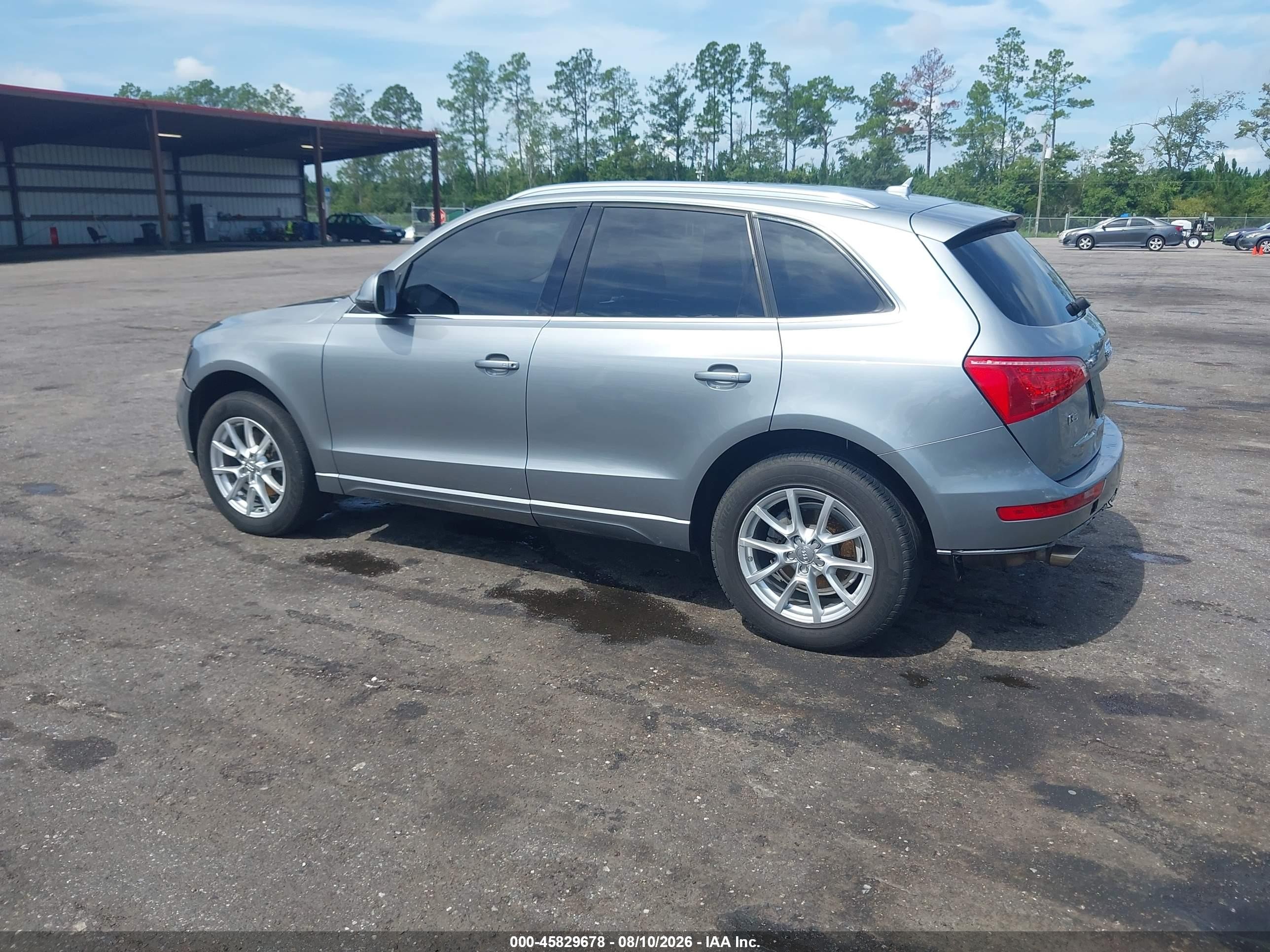 2009 Audi Q5 3.2 Premium Серебряный vin: WA1KK78RX9A031823