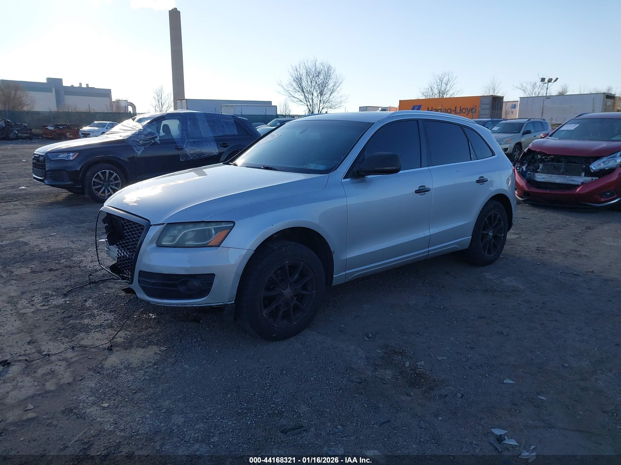 2009 Audi Q5 3.2 Premium Silver vin: WA1KK78RX9A046824