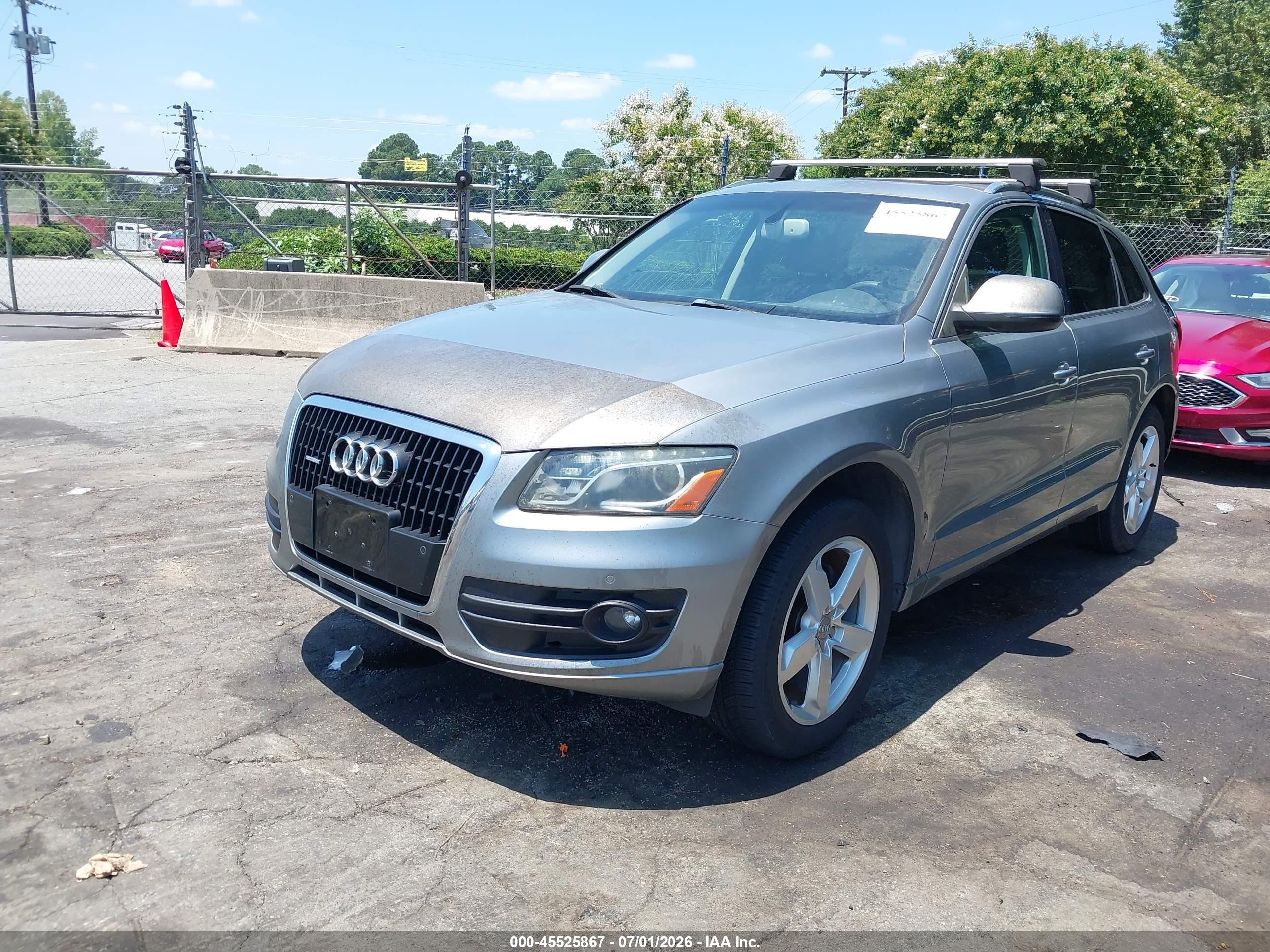 2009 Audi Q5 3.2 Premium Silver vin: WA1KK78RX9A053238
