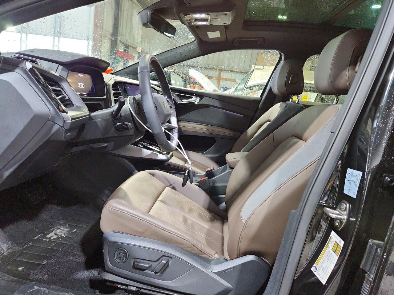 2025 Audi Q4 E-tron Premium Black vin: WA1KUBFZ5SP040819