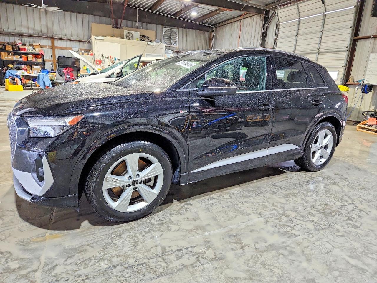 2025 Audi Q4 E-tron Premium Black vin: WA1KUBFZ5SP040819