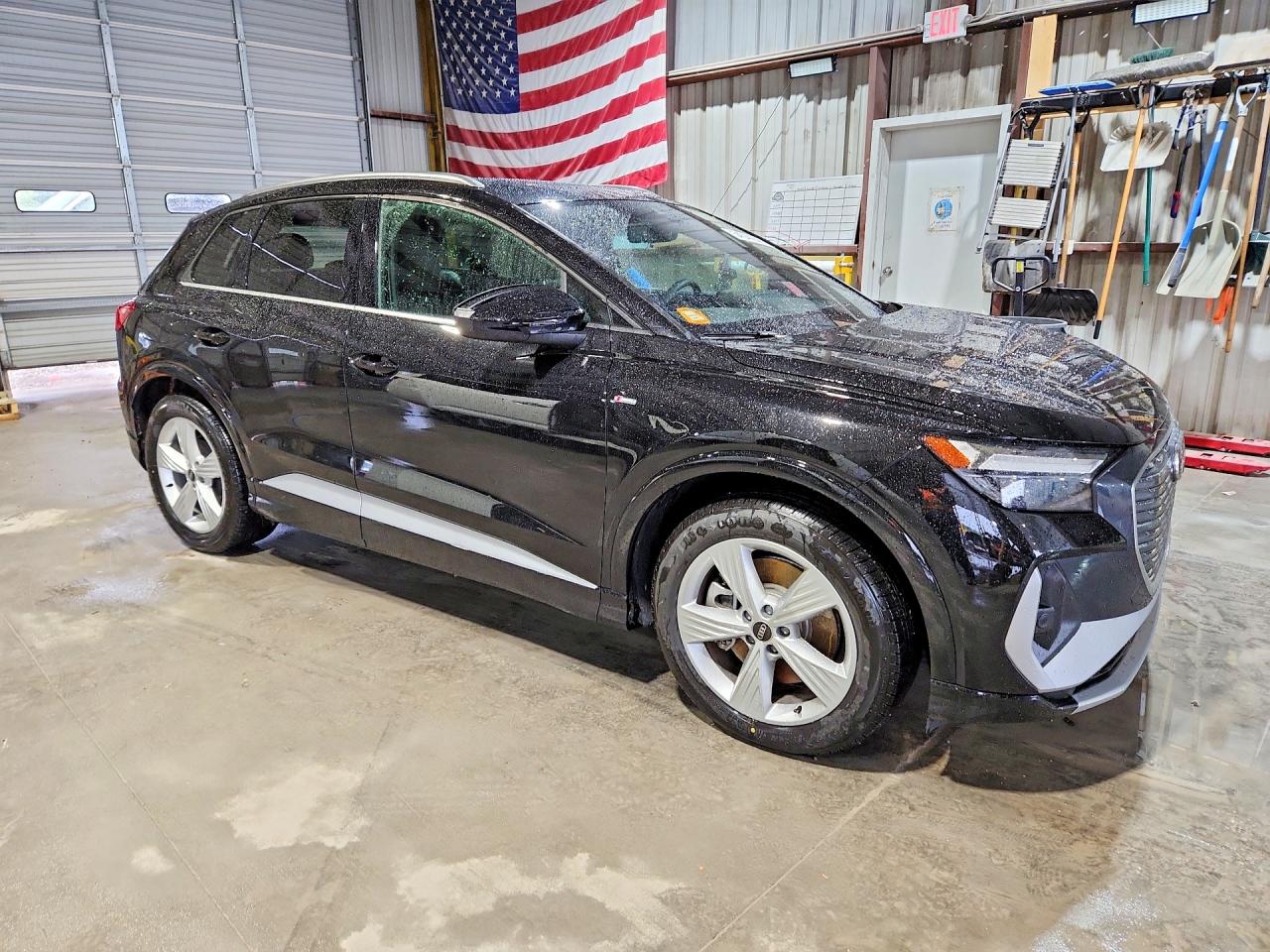 2025 Audi Q4 E-tron Premium Black vin: WA1KUBFZ5SP040819