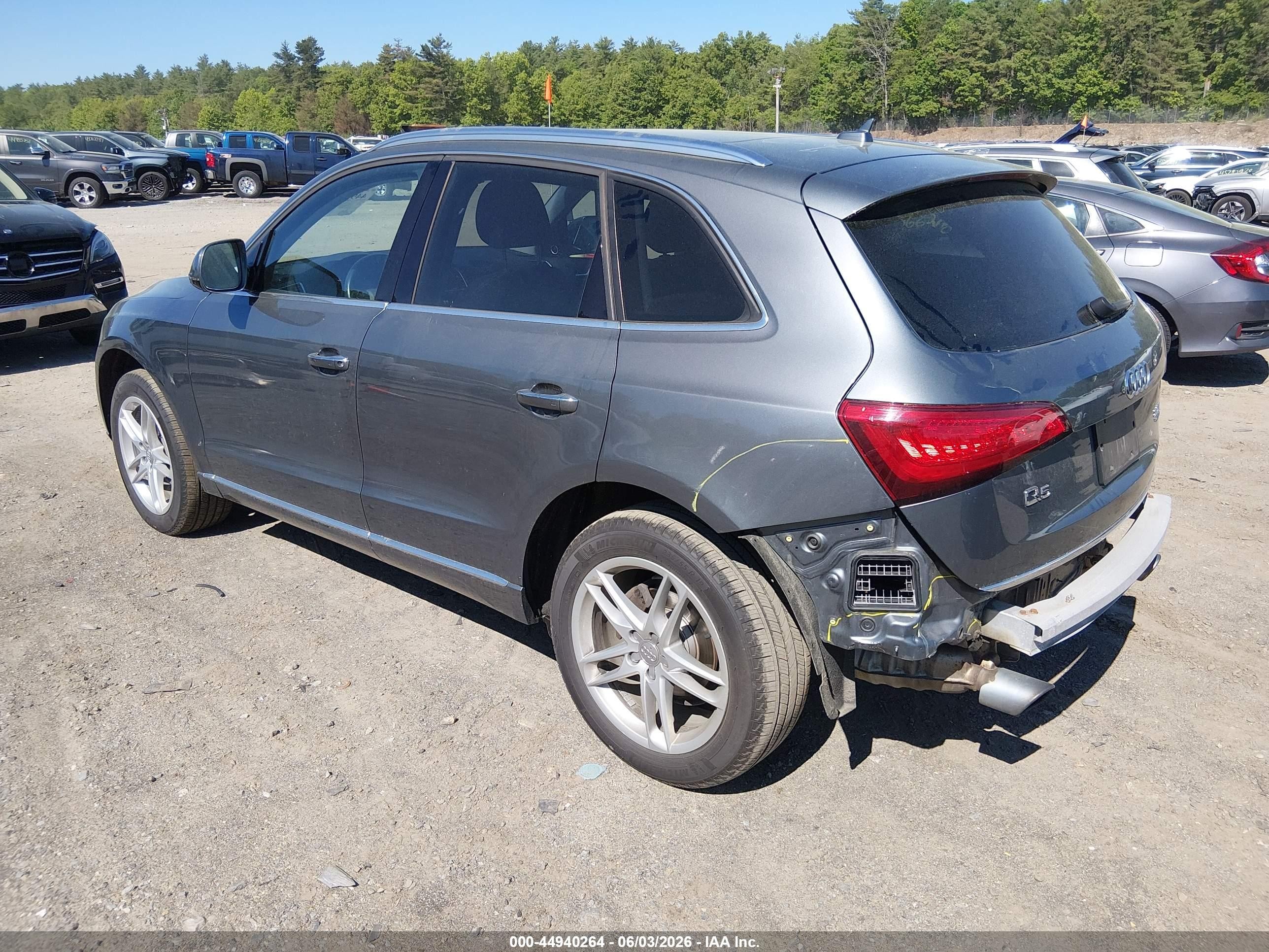 2016 Audi Q5 2.0t Premium Gray vin: WA1L2AFP0GA070596