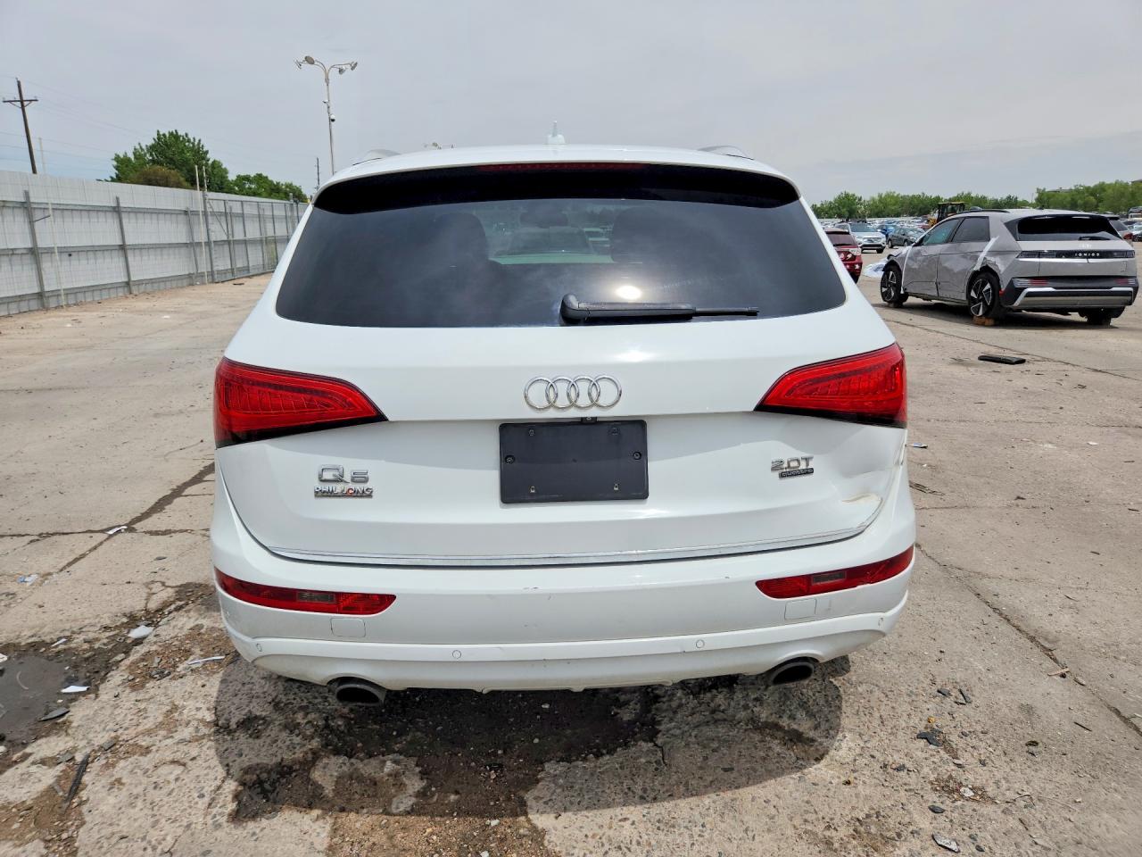 2016 Audi Q5 Premium Plus White vin: WA1L2AFP1GA072034