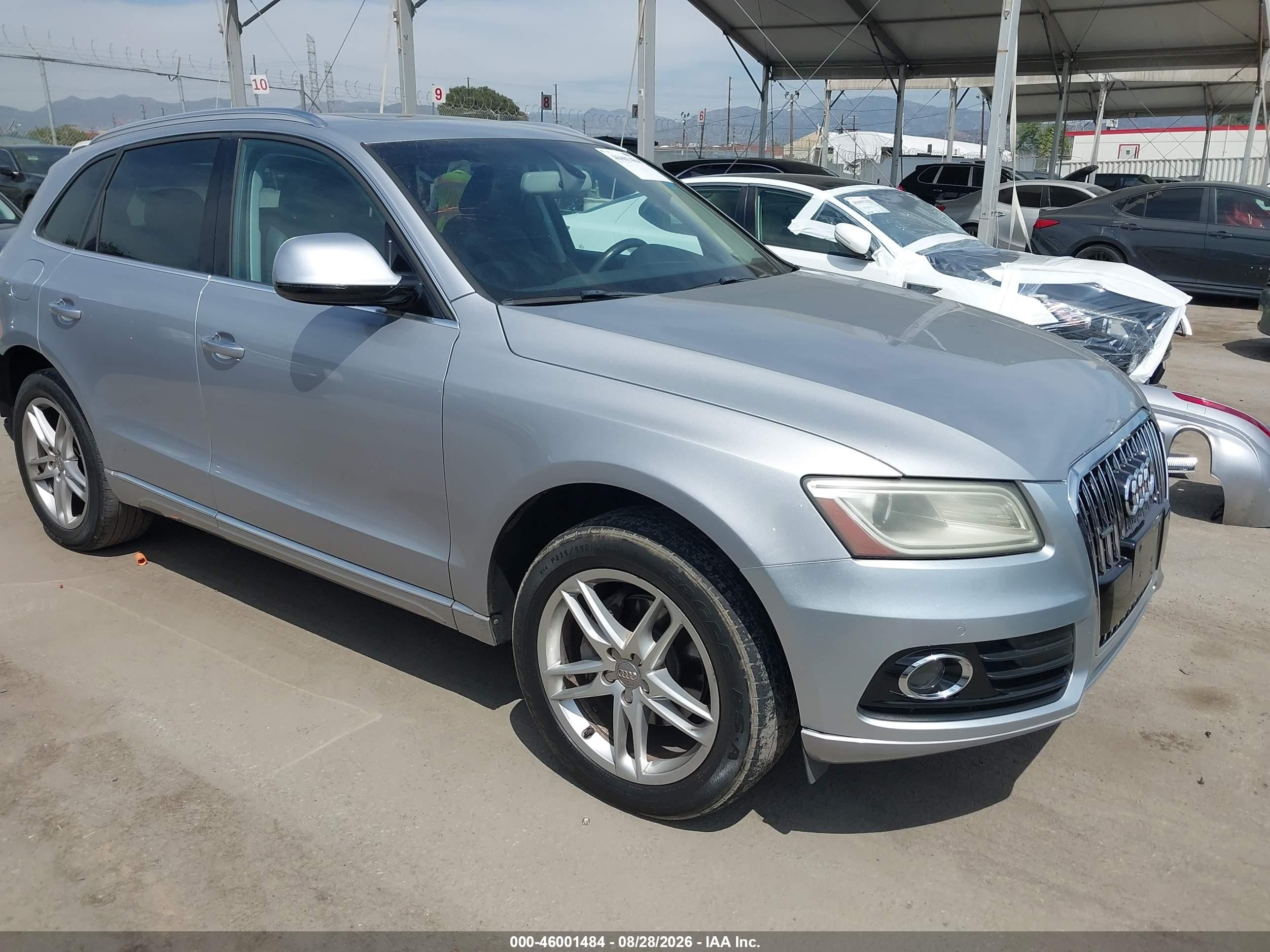 2016 Audi Q5 2.0t Premium Silver vin: WA1L2AFP1GA118820