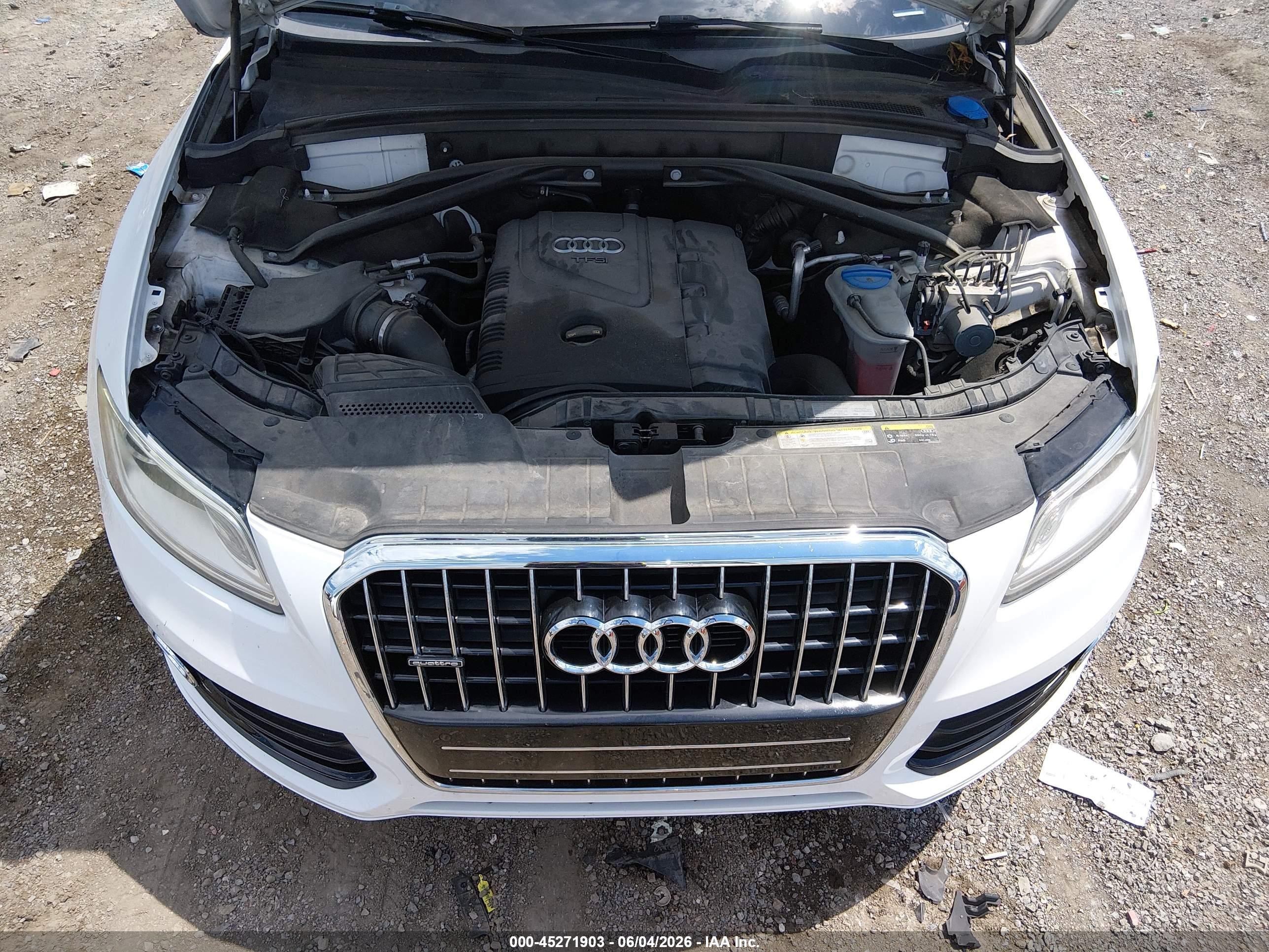 2017 Audi Q5 2.0t Premium Белый vin: WA1L2AFP2HA073789