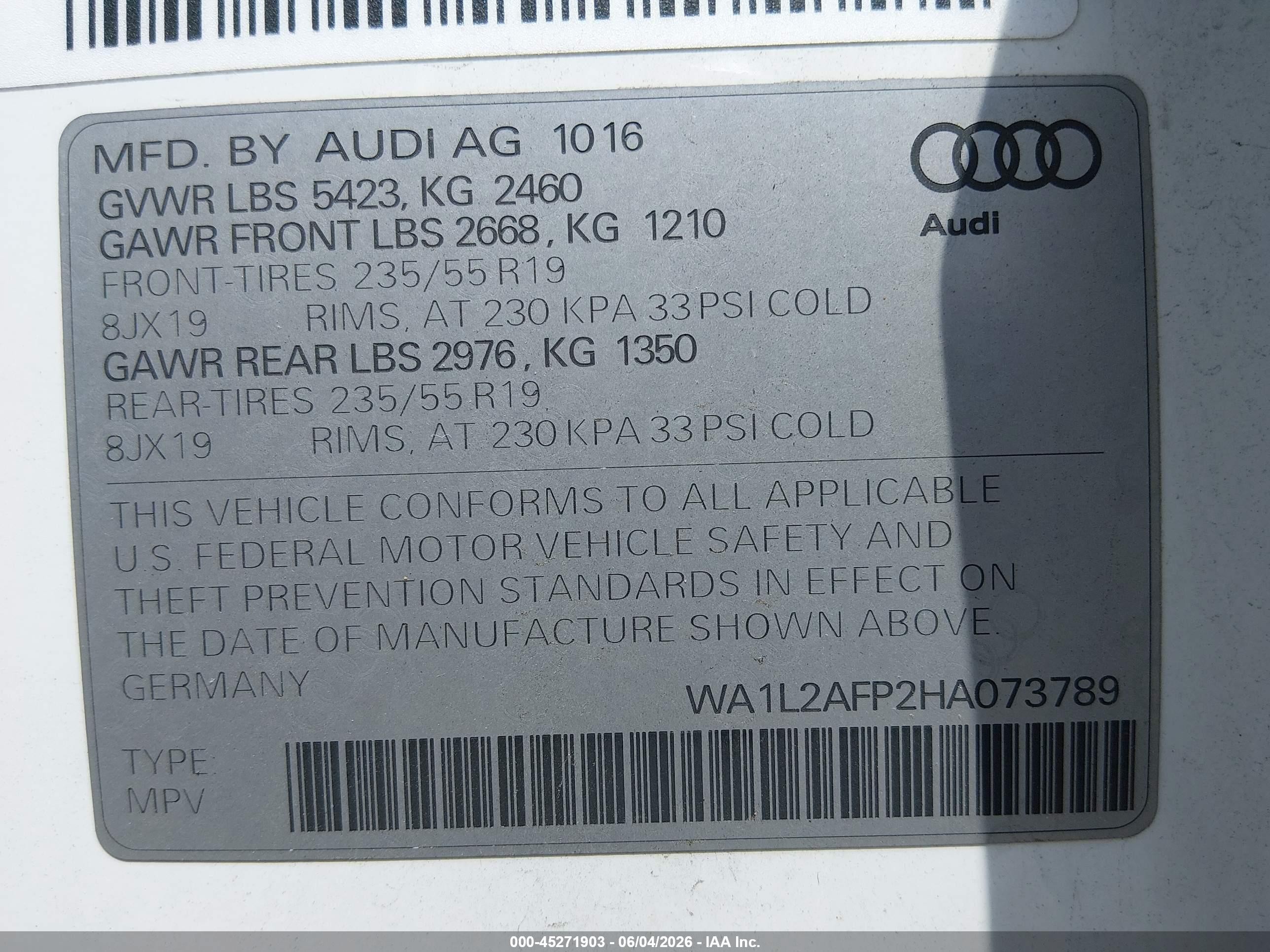 2017 Audi Q5 2.0t Premium Белый vin: WA1L2AFP2HA073789