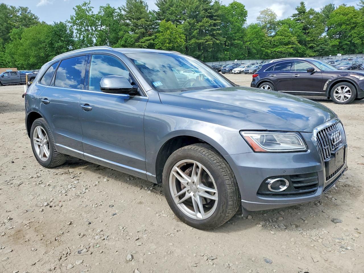 2017 Audi Q5 Premium Plus Gray vin: WA1L2AFP3HA048397