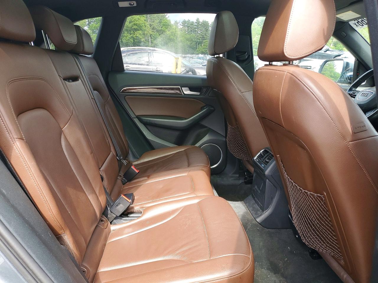 2017 Audi Q5 Premium Plus Gray vin: WA1L2AFP3HA048397
