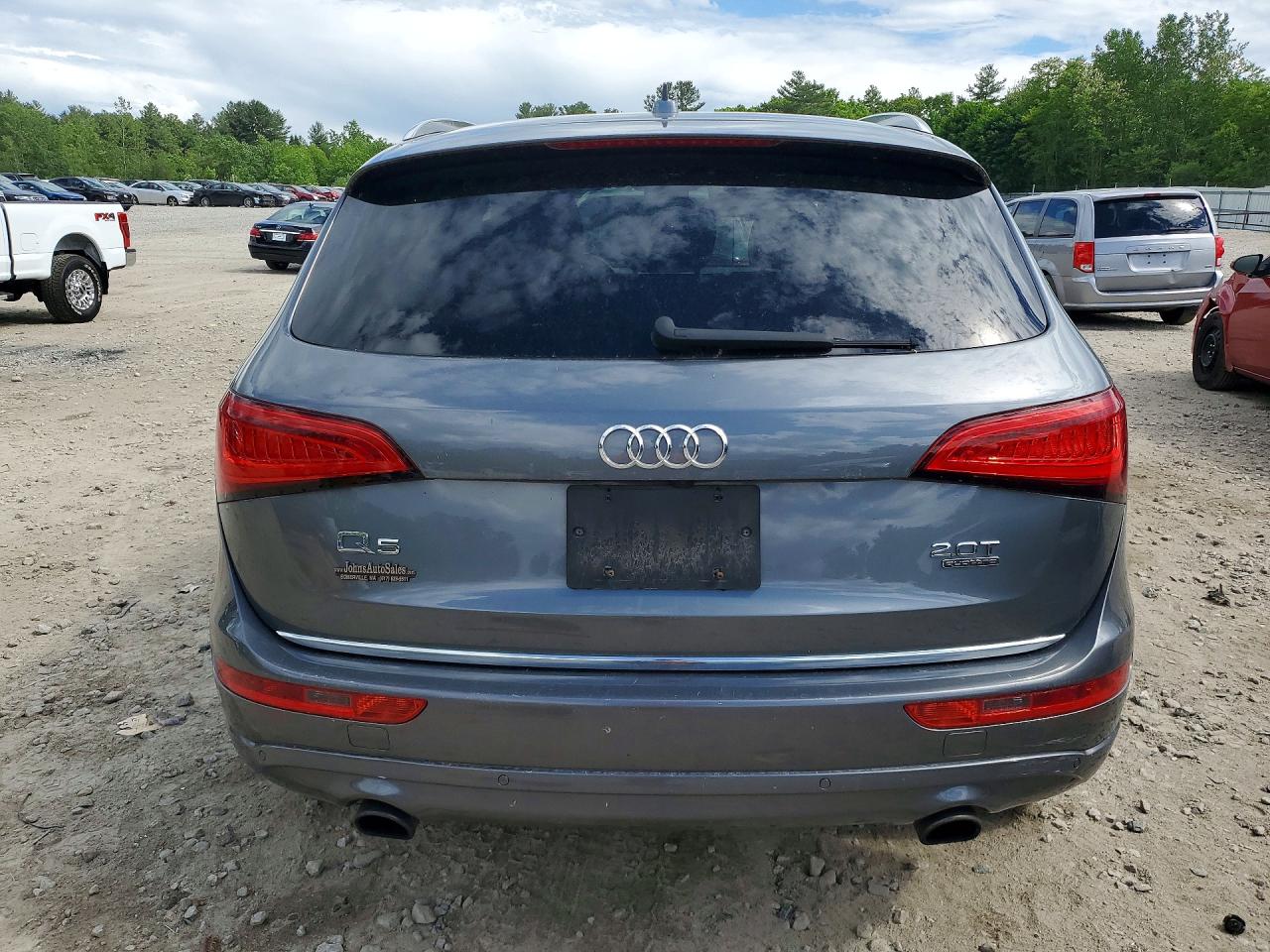 2017 Audi Q5 Premium Plus Gray vin: WA1L2AFP3HA048397