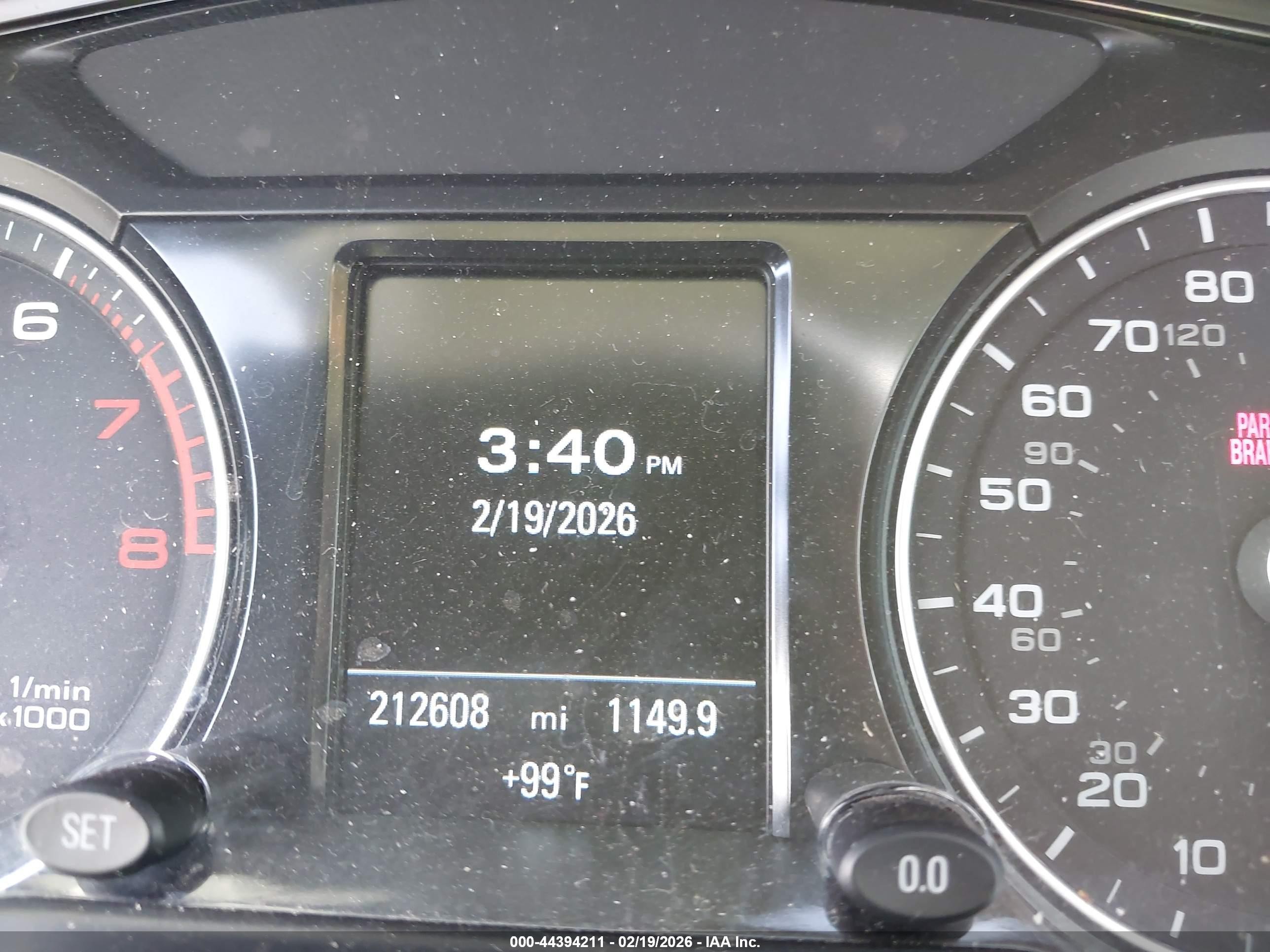 2016 Audi Q5 2.0t Premium Белый vin: WA1L2AFP7GA019547