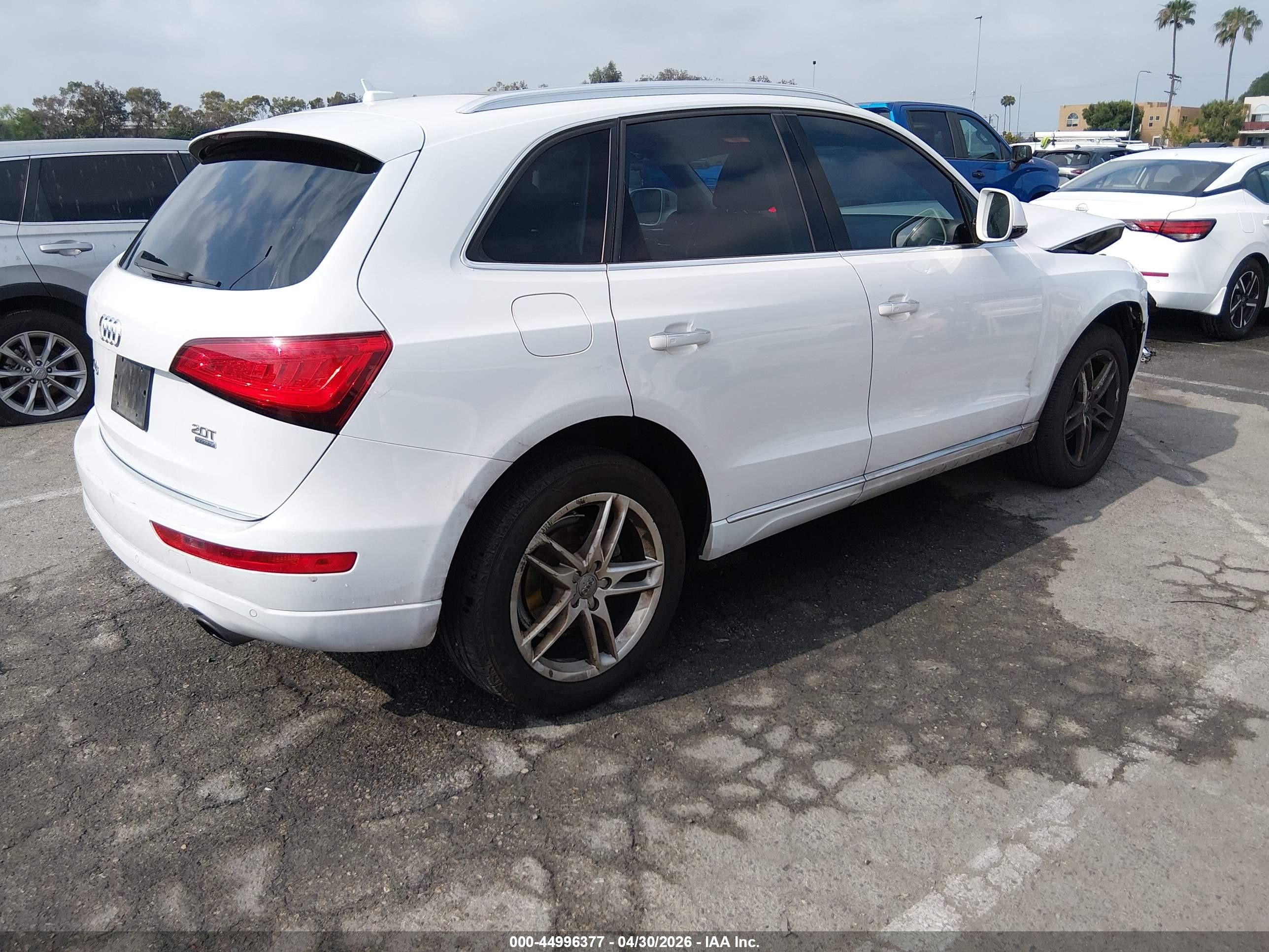 2016 Audi Q5 2.0t Premium White vin: WA1L2AFP7GA092174