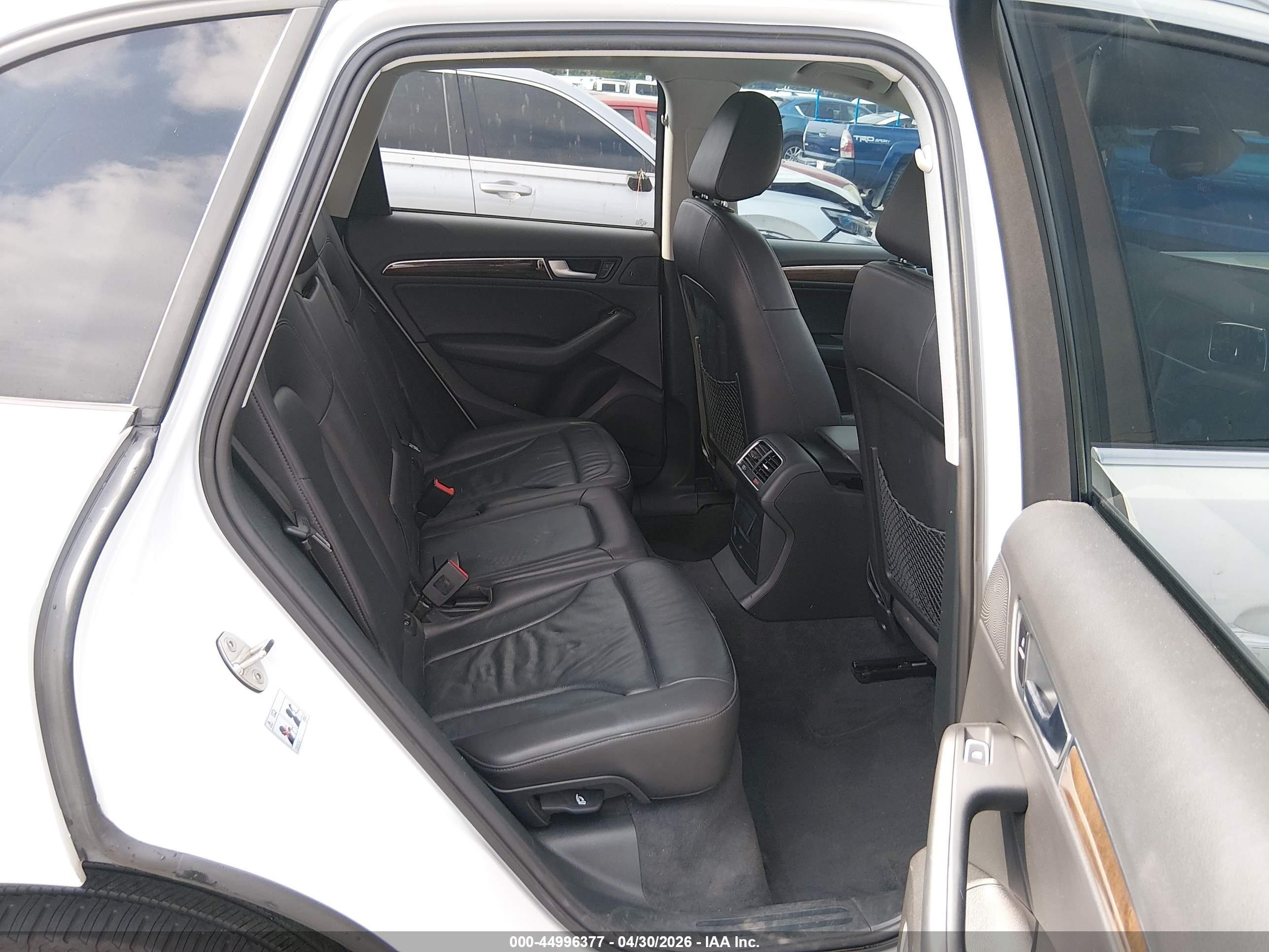 2016 Audi Q5 2.0t Premium White vin: WA1L2AFP7GA092174
