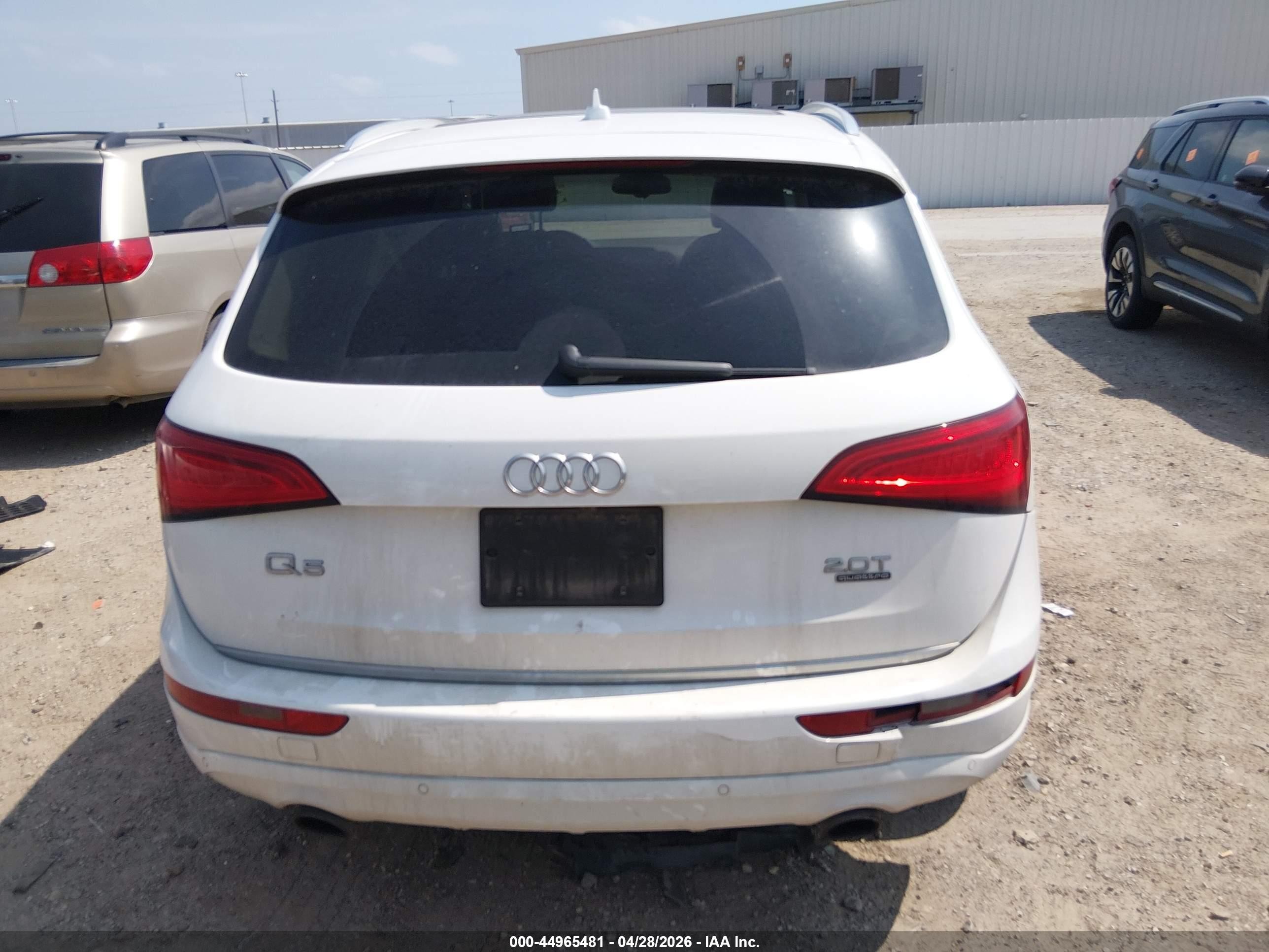 2017 Audi Q5 2.0t Premium White vin: WA1L2AFP7HA081516