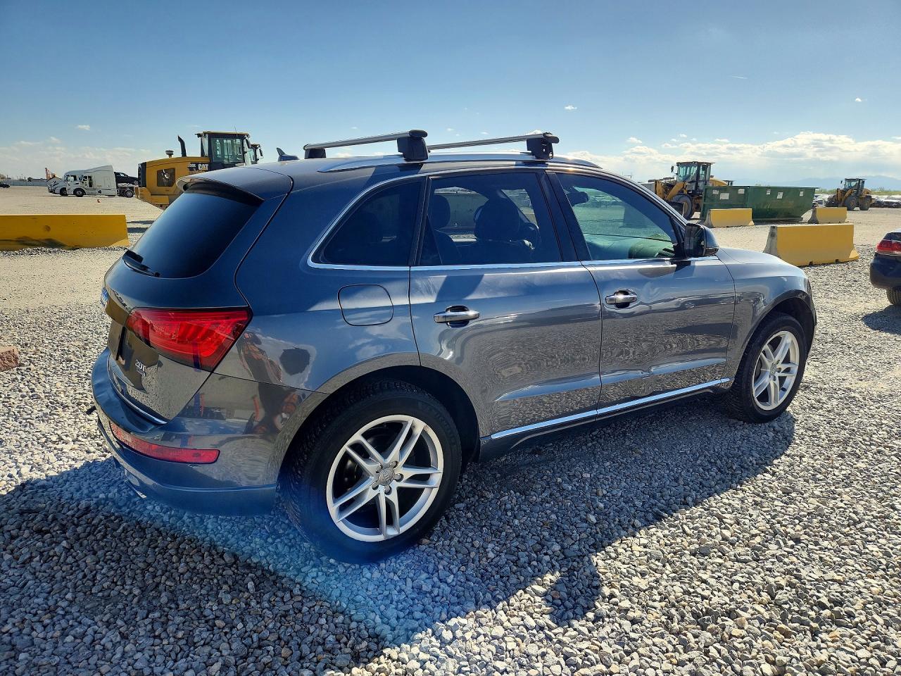 2016 Audi Q5 Premium Plus Gray vin: WA1L2AFP8GA022473