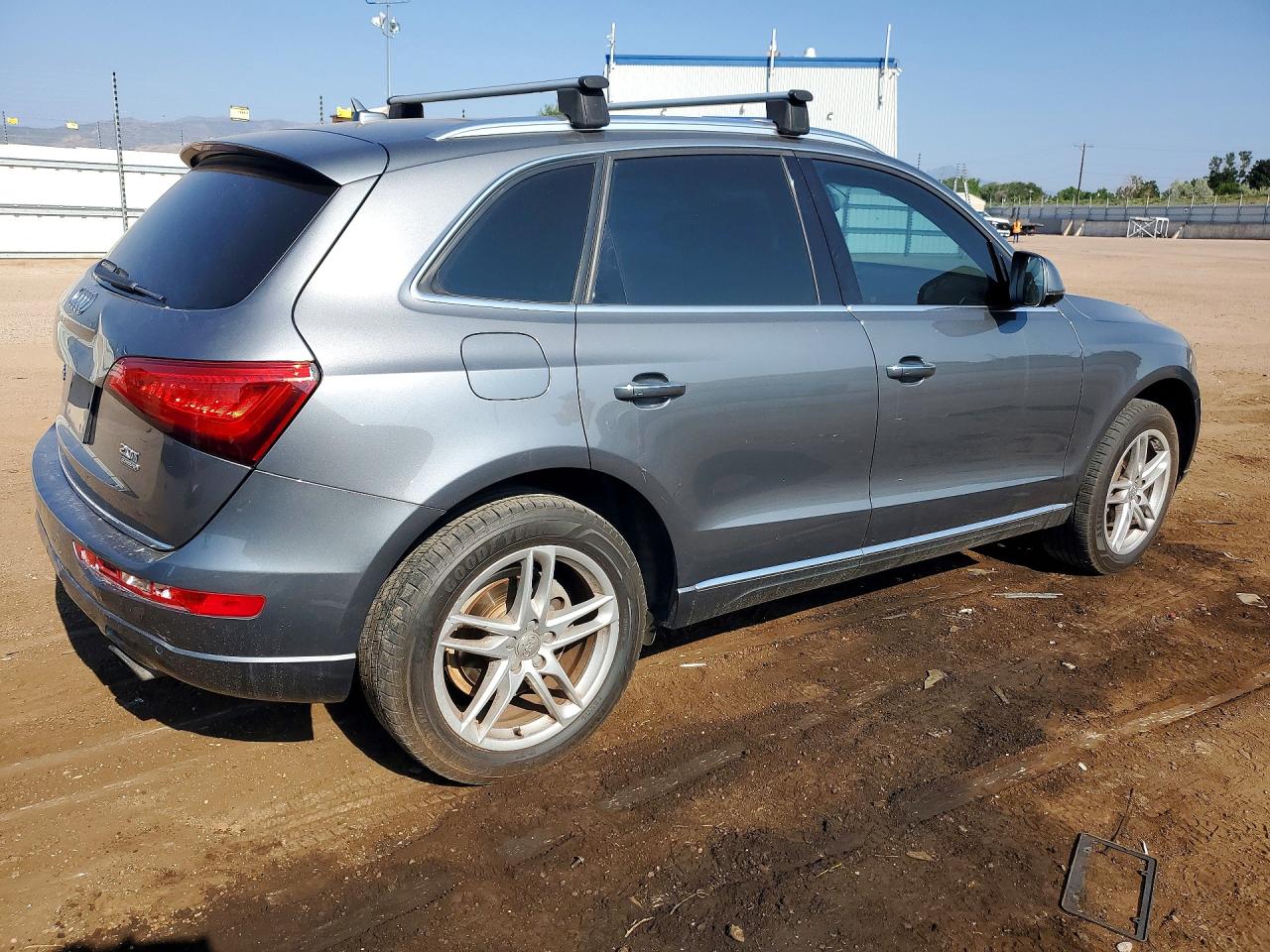 2016 Audi Q5 Premium Plus Gray vin: WA1L2AFP8GA027995