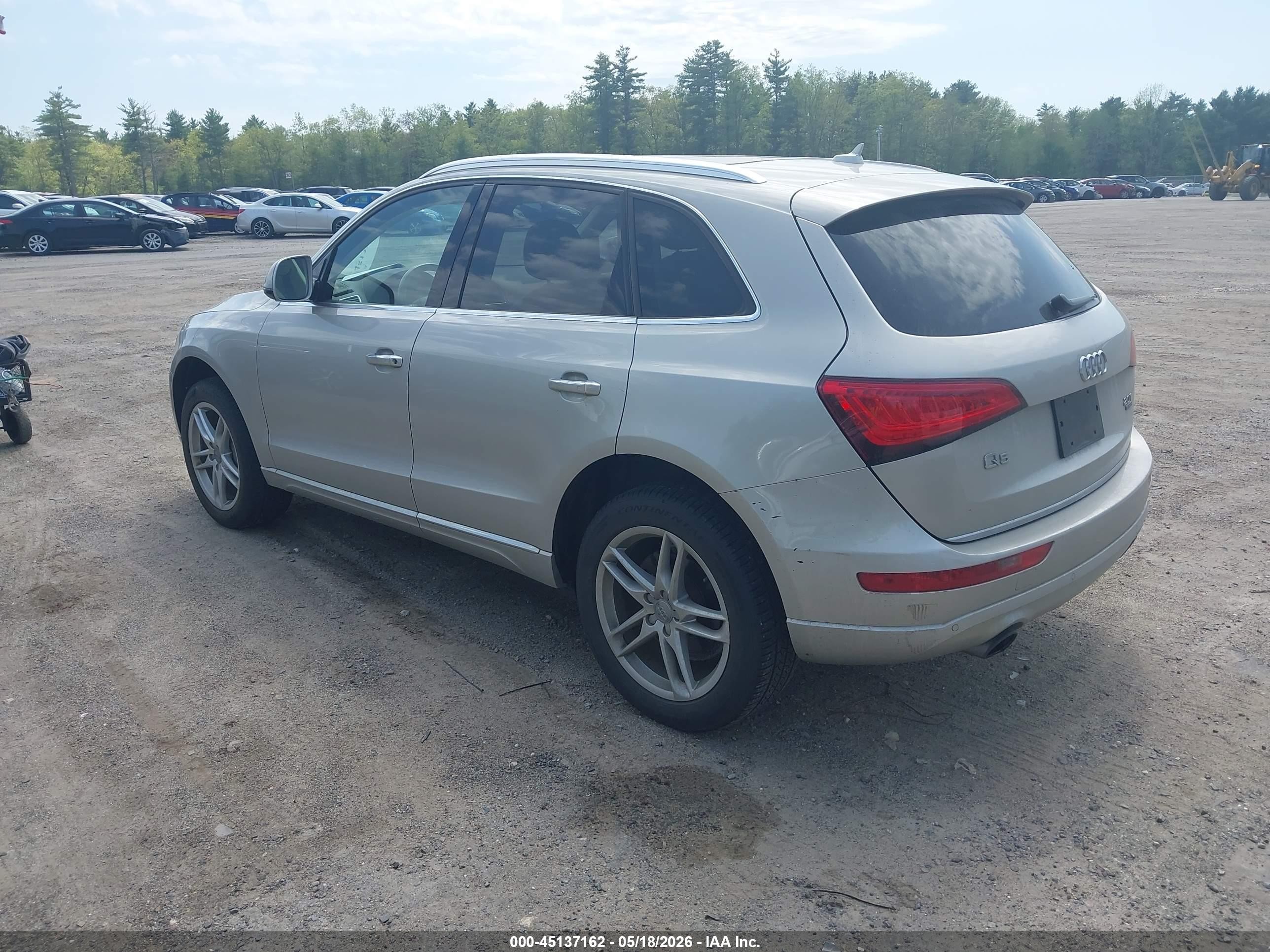 2017 Audi Q5 2.0t Premium Silver vin: WA1L2AFPXHA020287