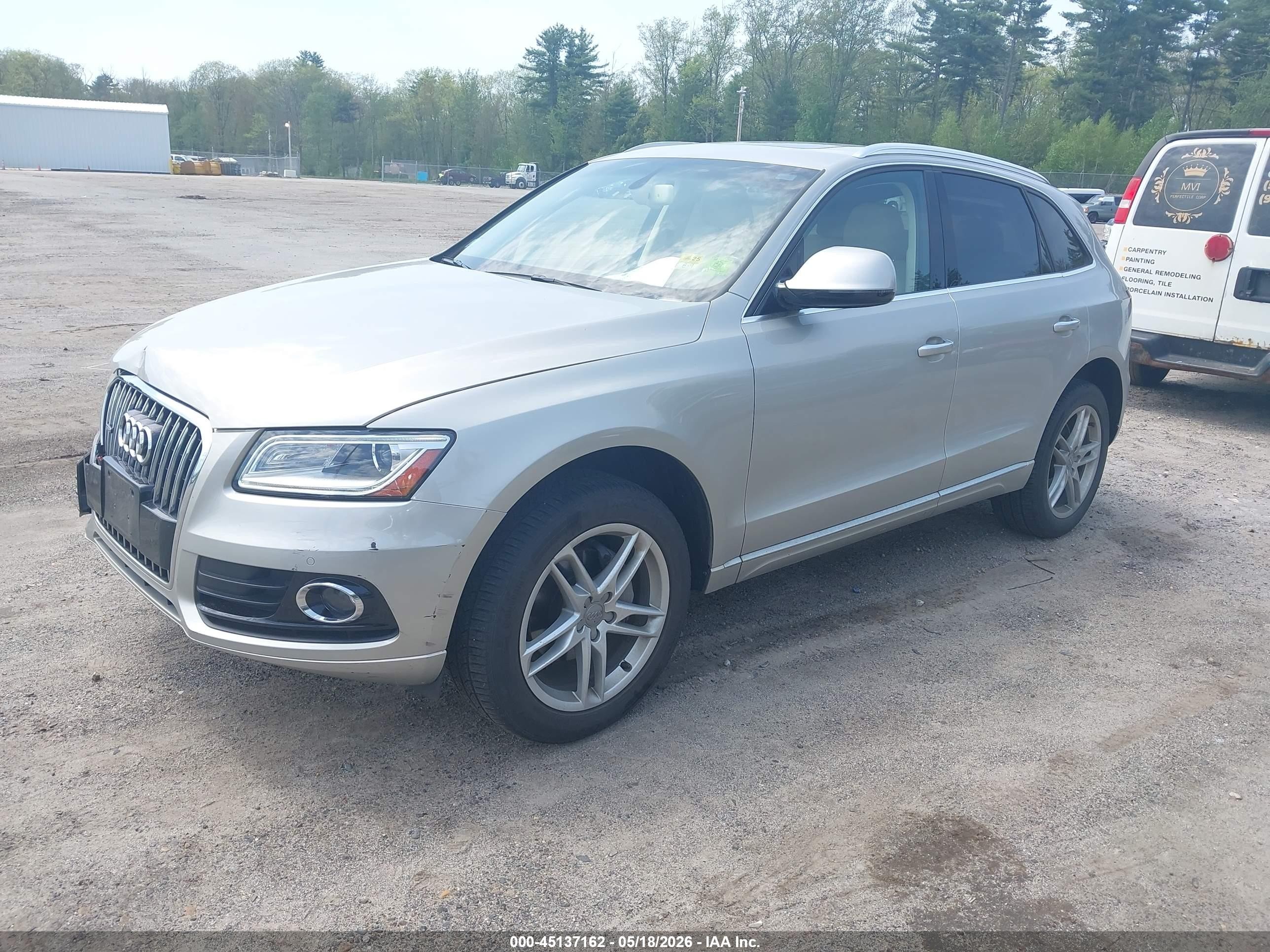 2017 Audi Q5 2.0t Premium Silver vin: WA1L2AFPXHA020287
