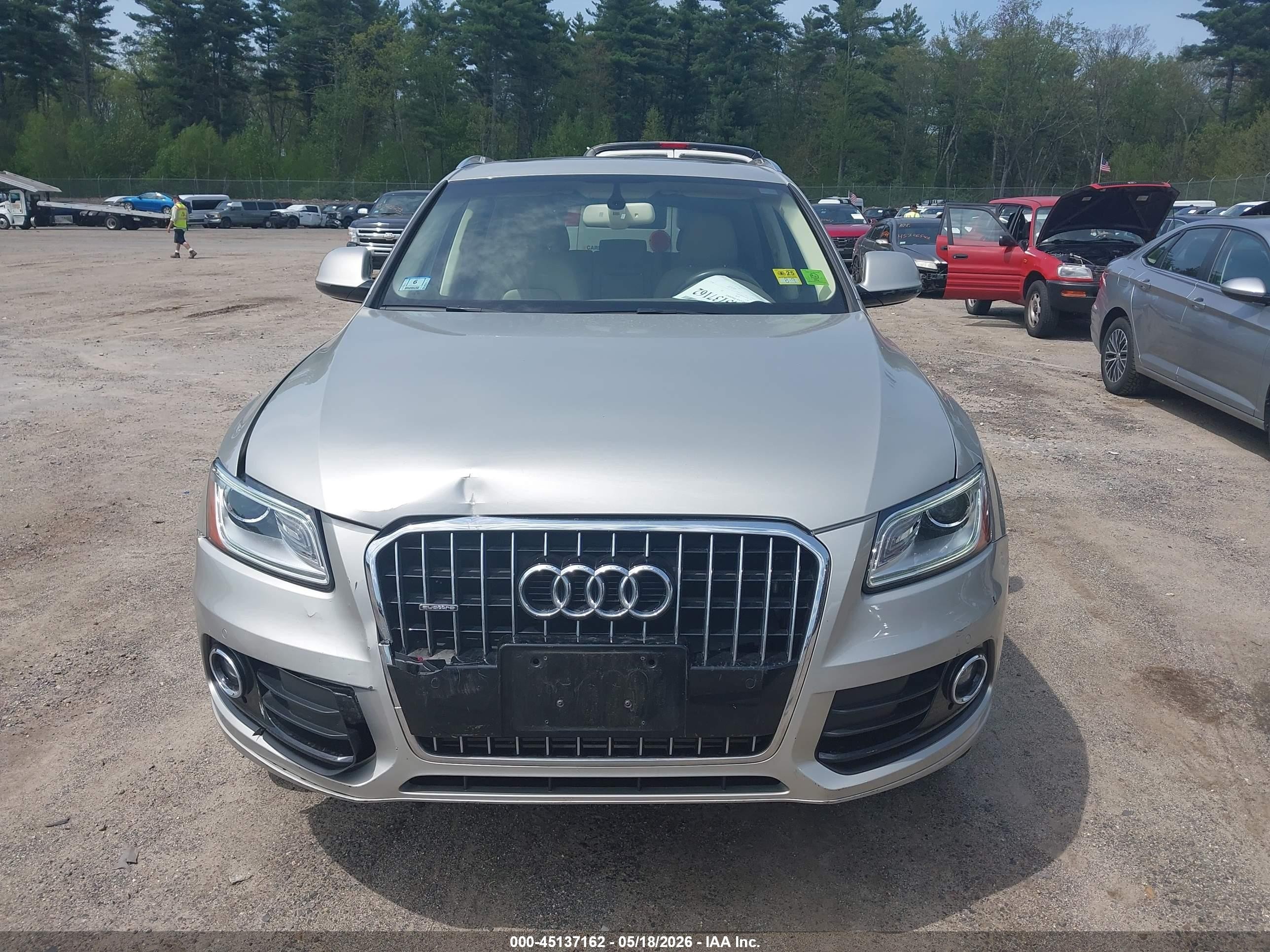 2017 Audi Q5 2.0t Premium Silver vin: WA1L2AFPXHA020287