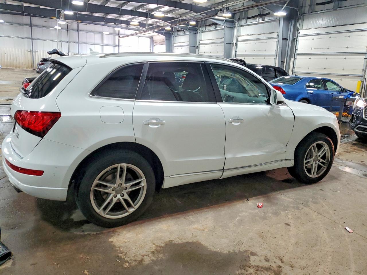 2017 Audi Q5 Premium Plus White vin: WA1L2AFPXHA044637