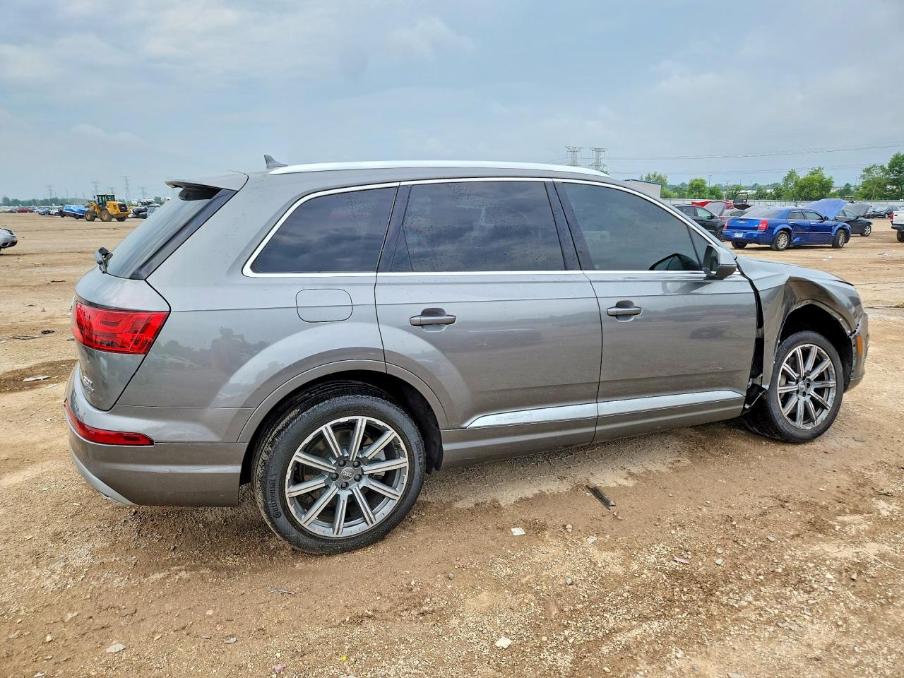 2017 Audi Q7 Premium Plus Gray vin: WA1LAAF70HD053493