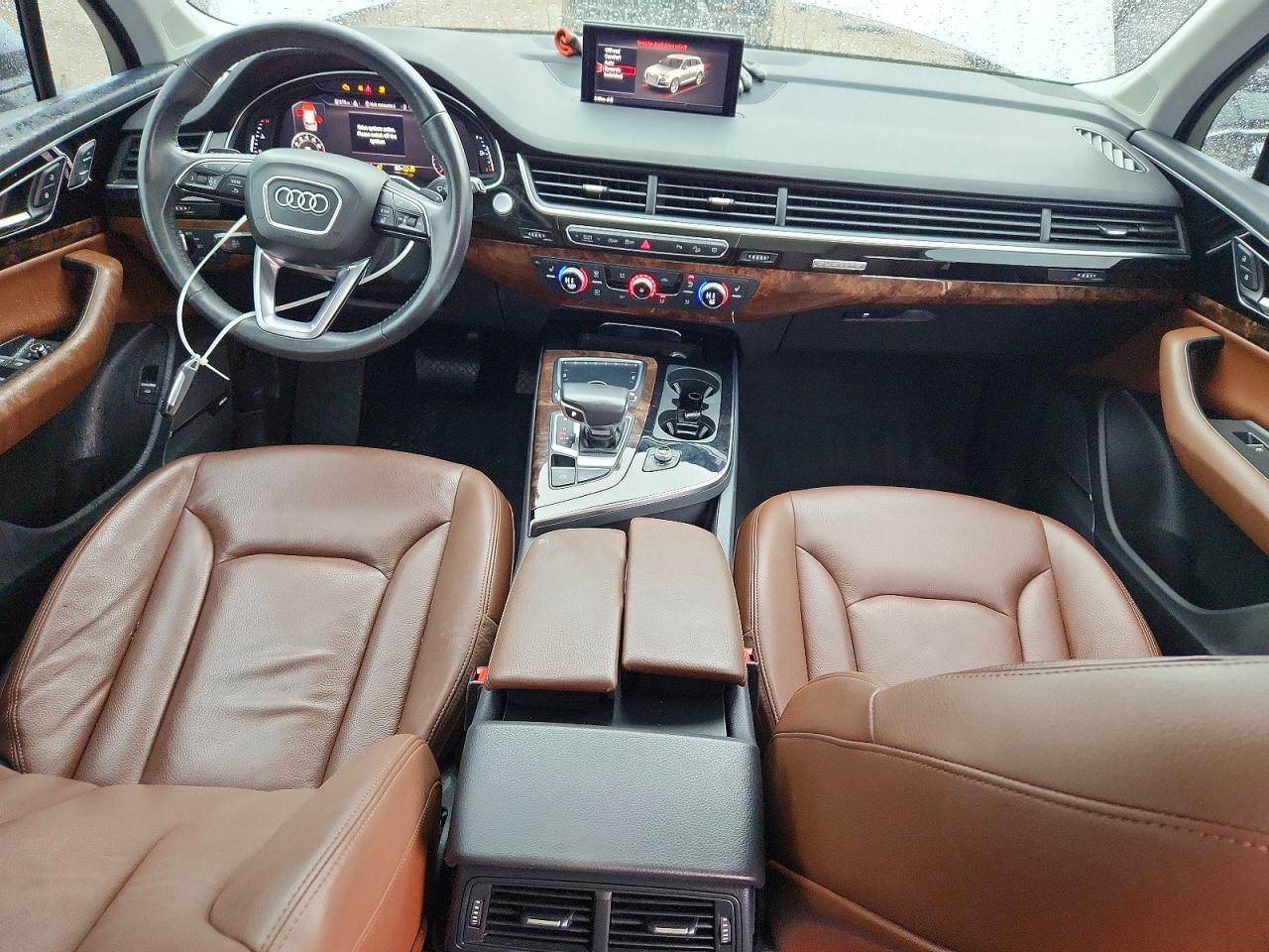 2018 Audi Q7 Premium Plus Silver vin: WA1LAAF71JD050737