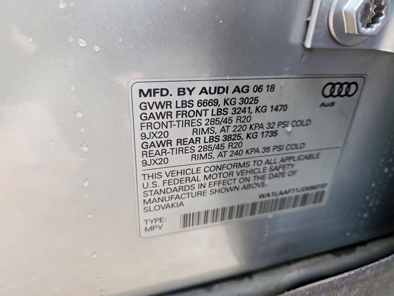 2018 Audi Q7 Premium Plus Silver vin: WA1LAAF71JD050737