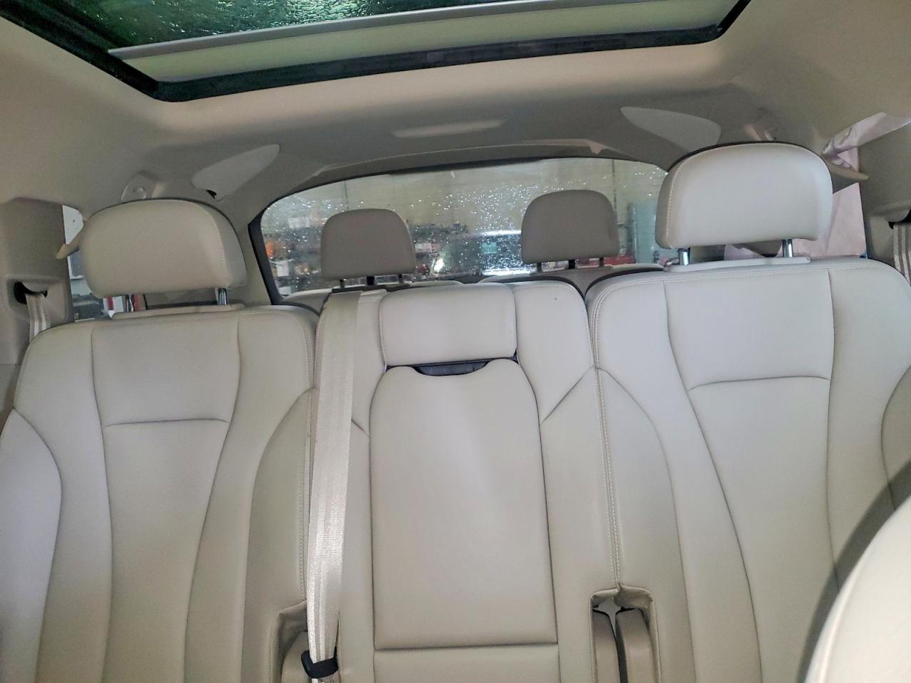 2019 Audi Q7 Premium Plus Black vin: WA1LAAF71KD006044