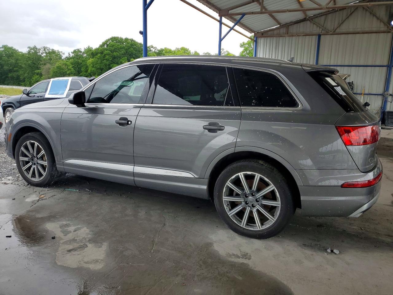2017 Audi Q7 Premium Plus Угольный vin: WA1LAAF73HD034727