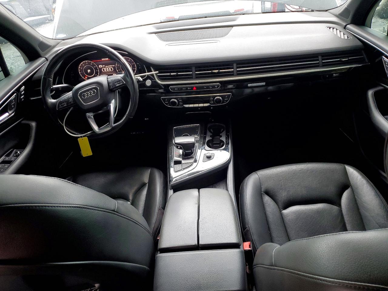 2017 Audi Q7 Premium Plus Угольный vin: WA1LAAF73HD034727