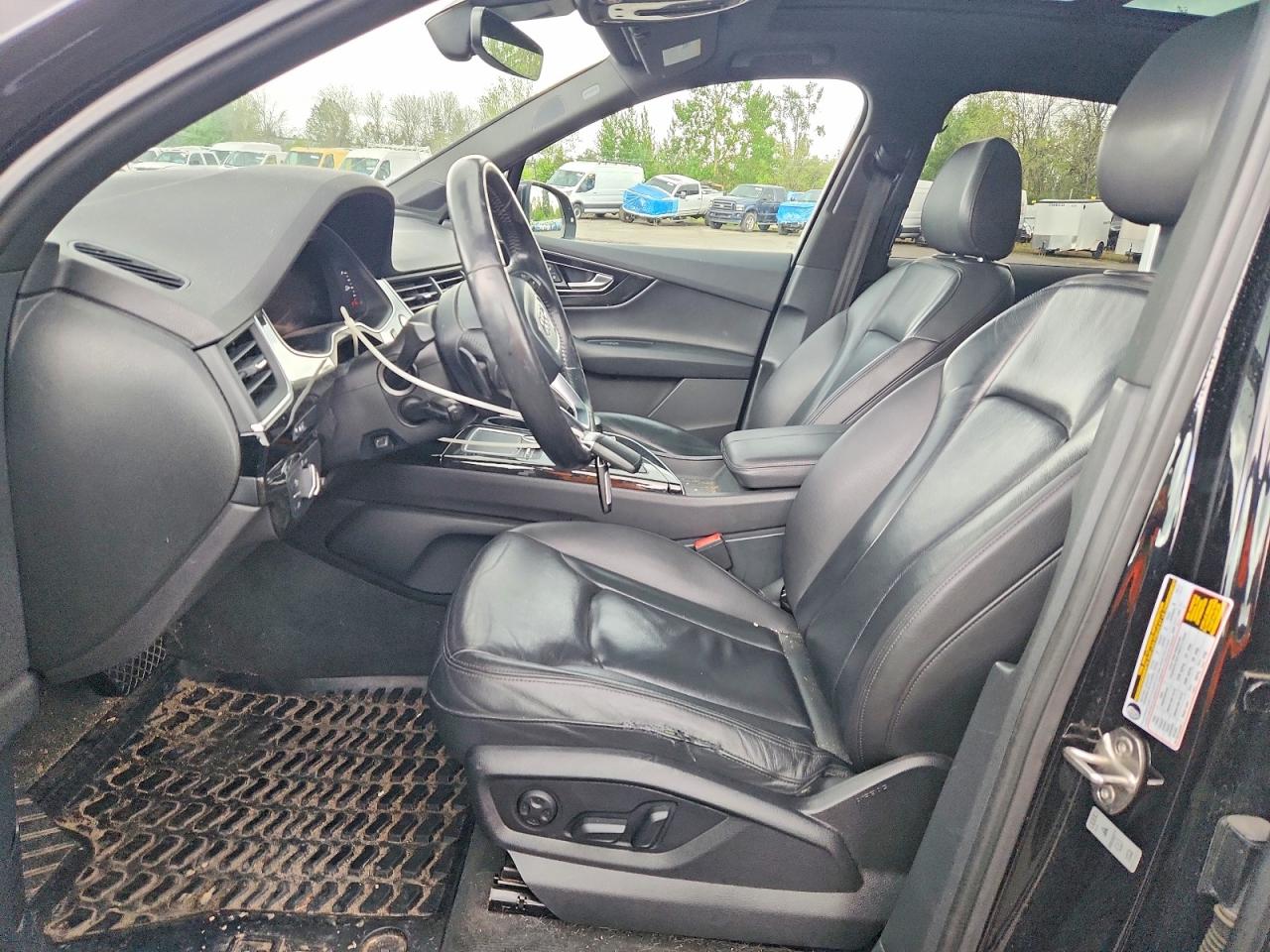 2017 Audi Q7 Premium Plus Black vin: WA1LAAF74HD027298