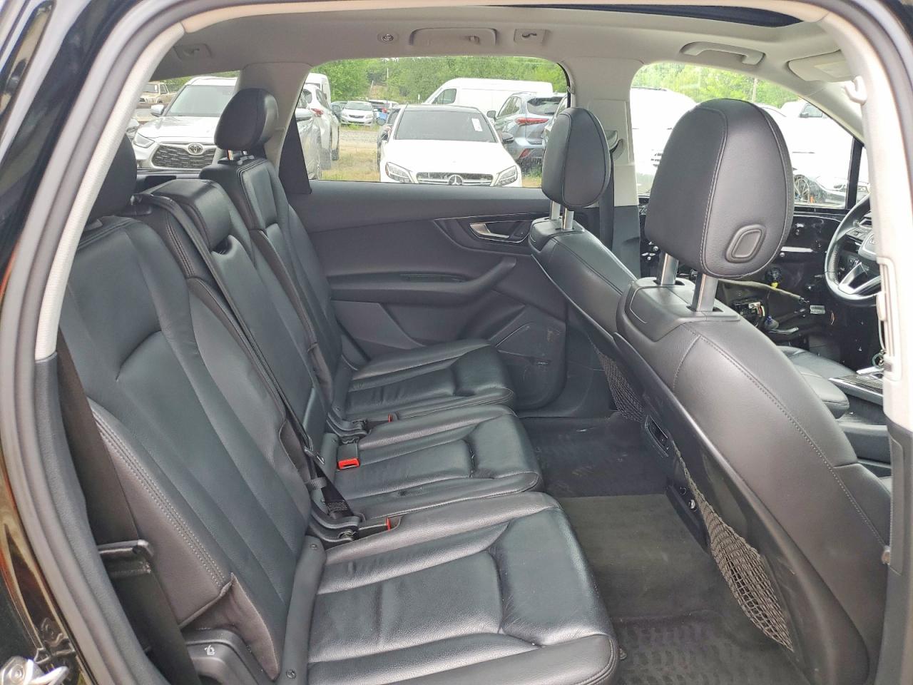 2019 Audi Q7 Premium Plus Black vin: WA1LAAF75KD009271