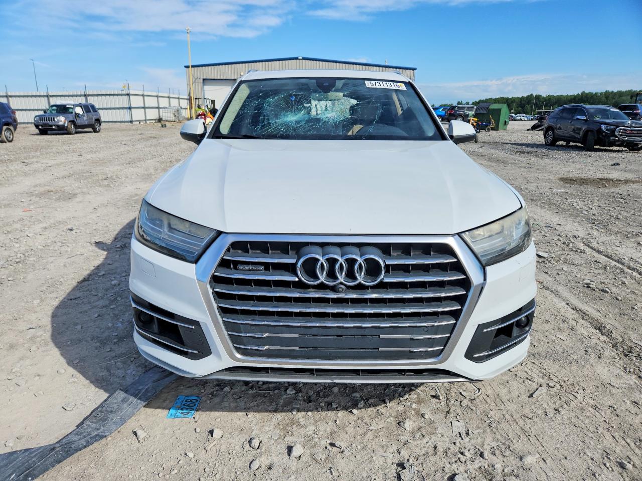 2017 Audi Q7 White vin: WA1LAAF76HD005156