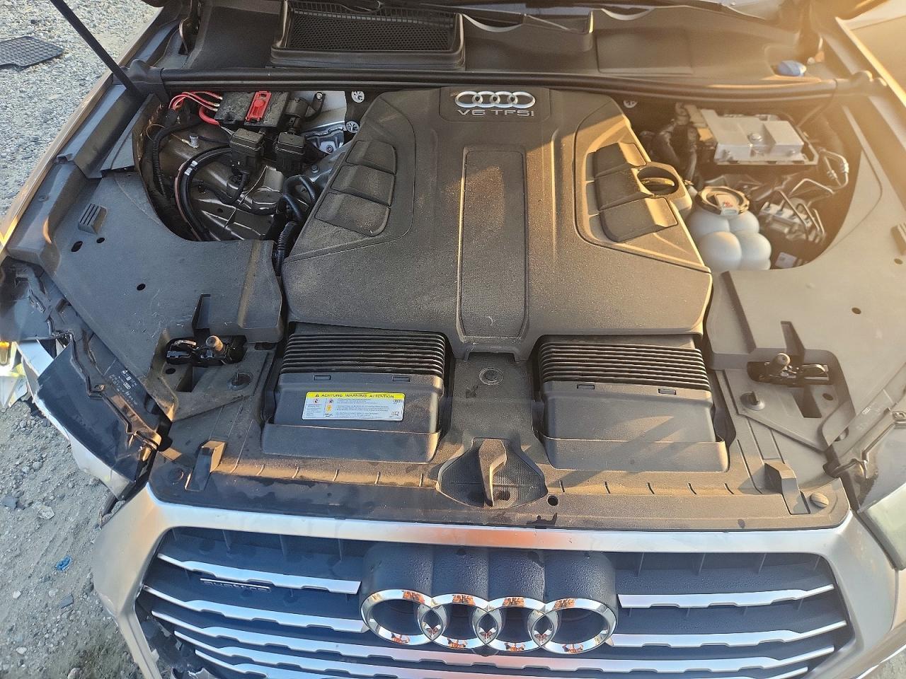 2019 Audi Q7 Premium Plus Tan vin: WA1LAAF76KD003639