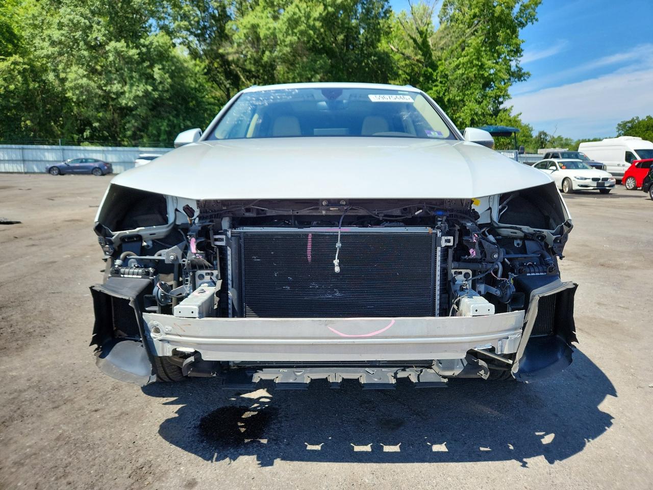 2019 Audi Q7 Premium Plus White vin: WA1LAAF78KD009121
