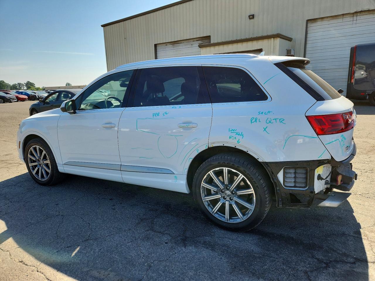 2018 Audi Q7 Premium Plus White vin: WA1LAAF79JD031093