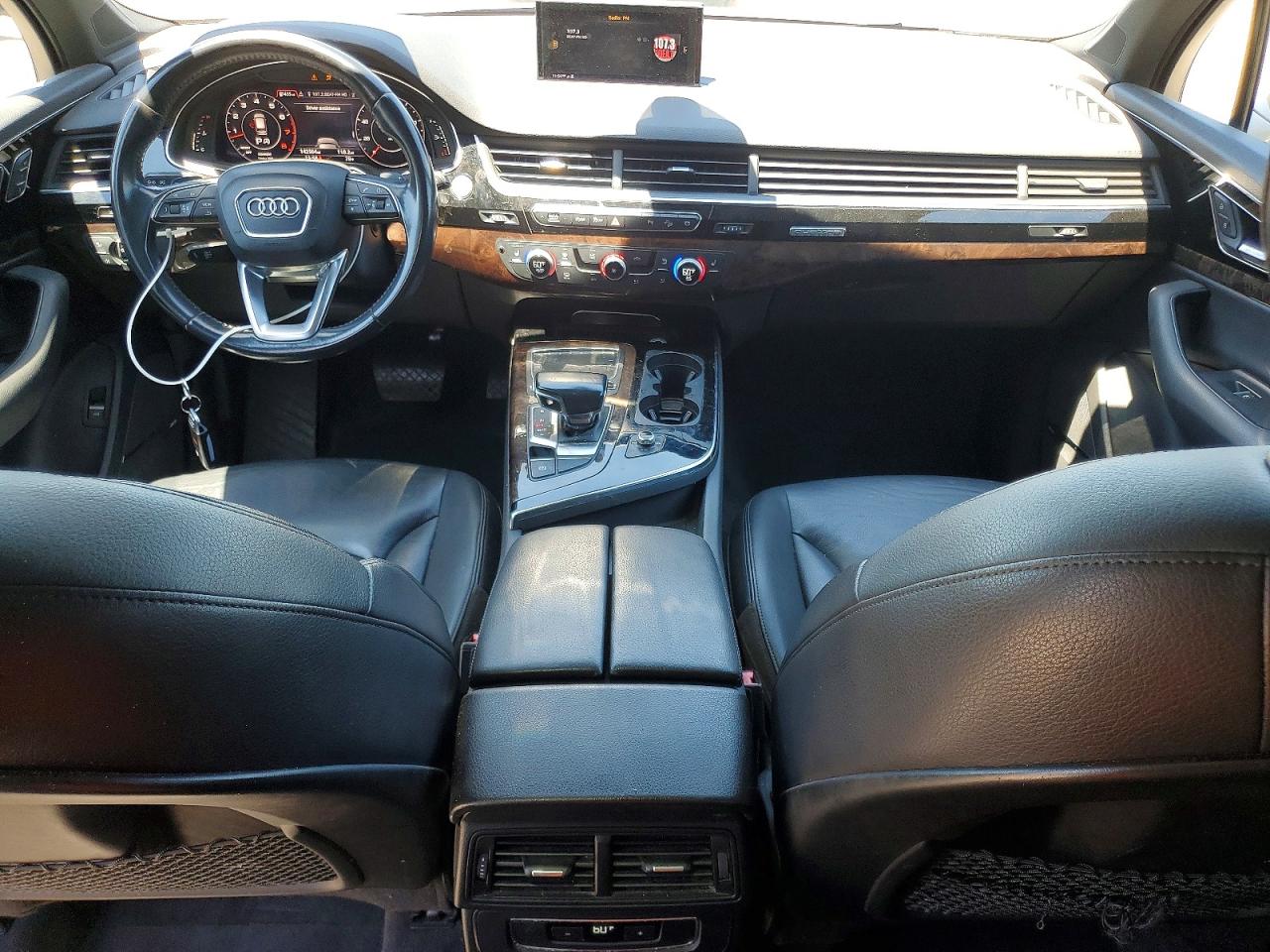 2018 Audi Q7 Premium Plus Silver vin: WA1LAAF7XJD009085