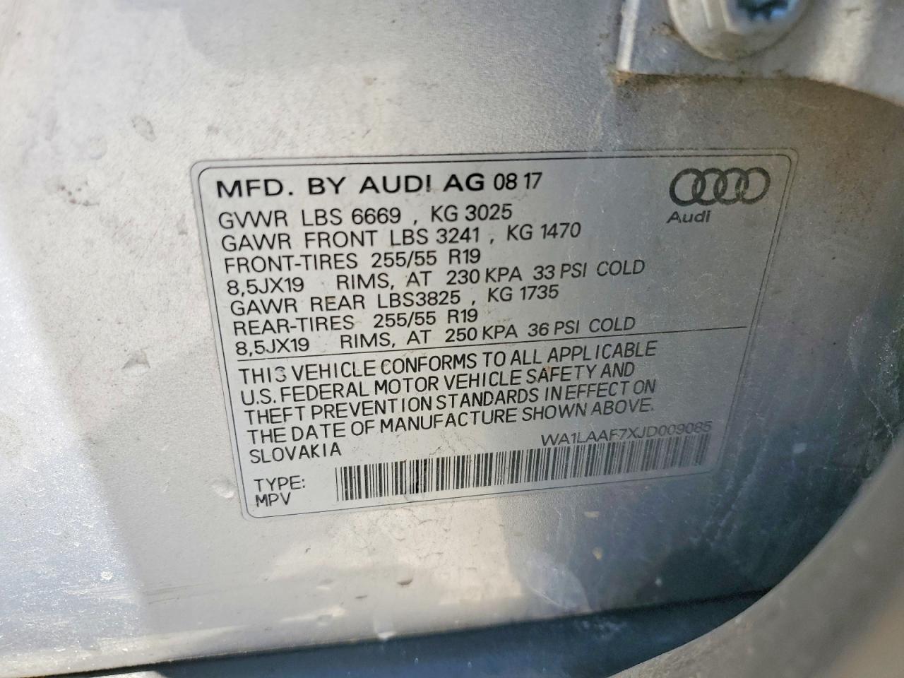 2018 Audi Q7 Premium Plus Silver vin: WA1LAAF7XJD009085