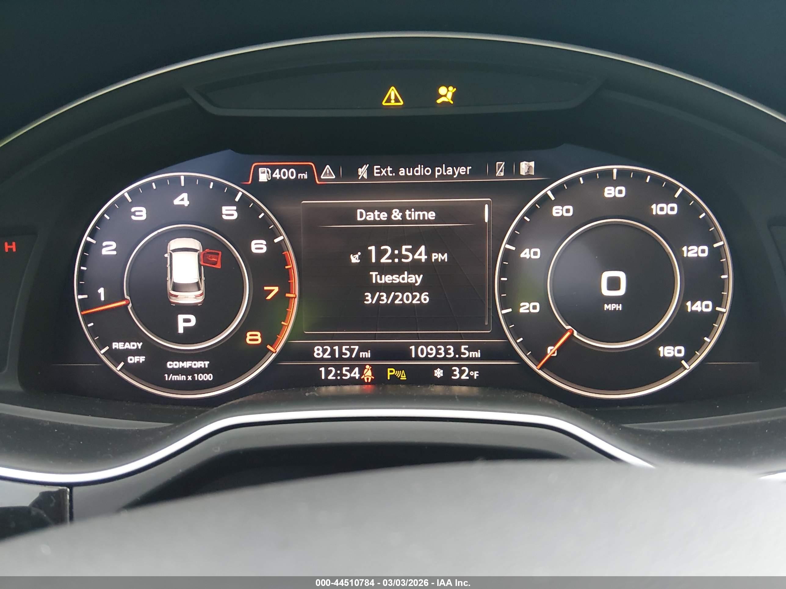 2018 Audi Q7 3.0t Premium White vin: WA1LAAF7XJD052793