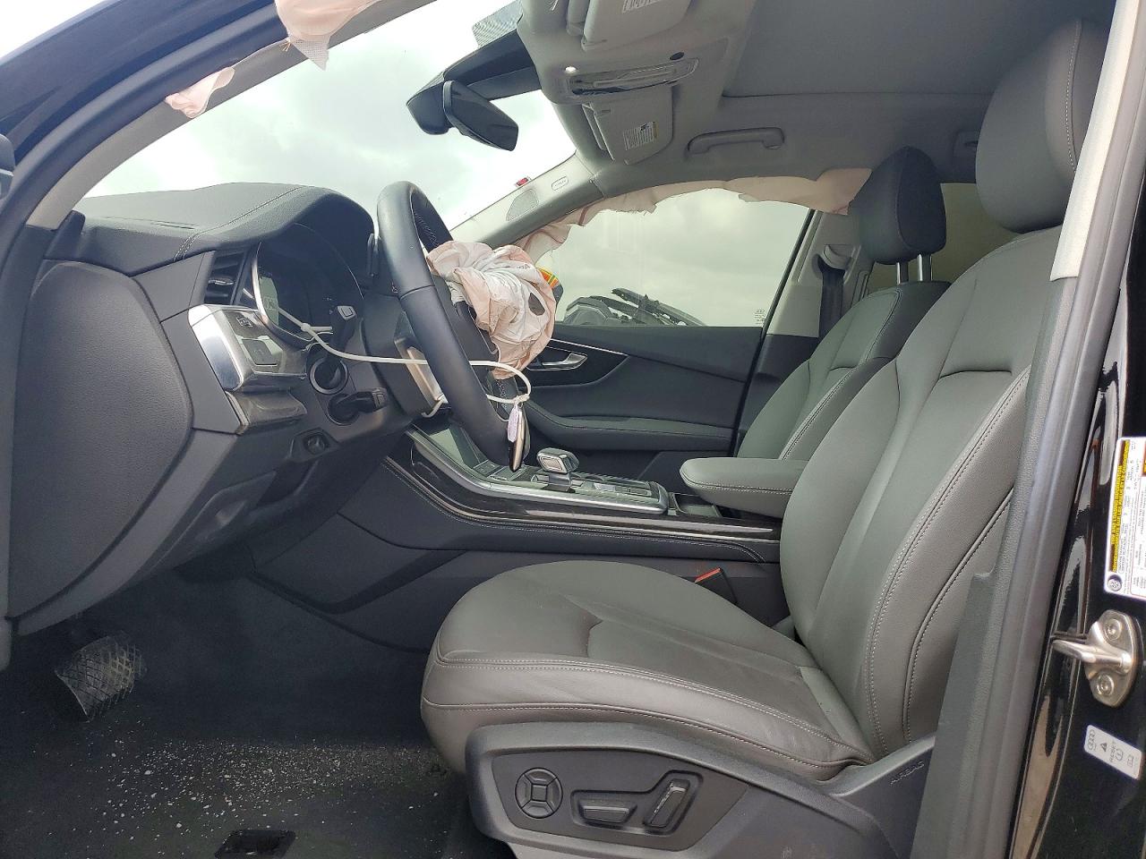 2025 Audi Q7 Premium Plus Black vin: WA1LCBF70SD022039