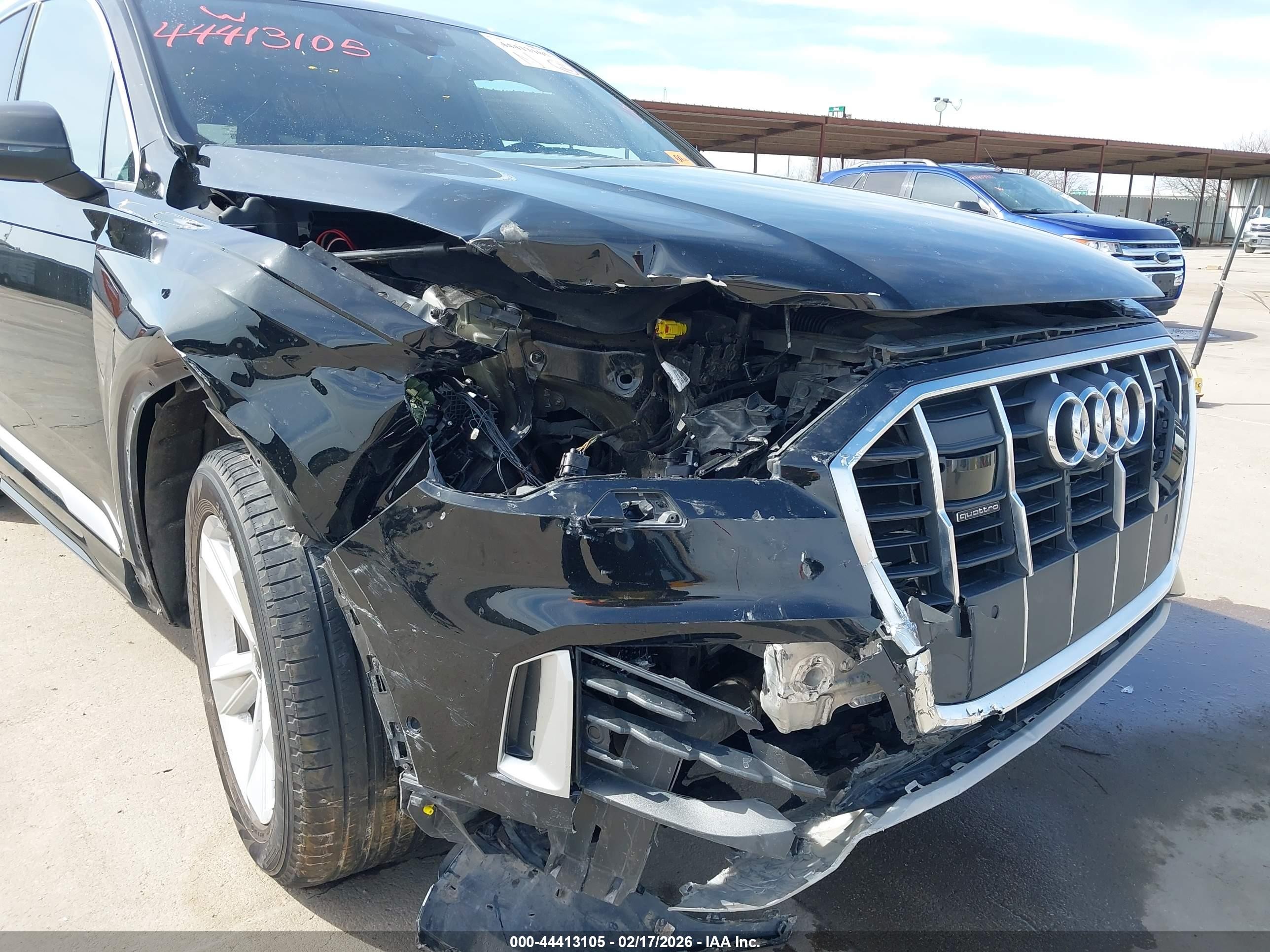 2023 Audi Q7 Premium Plus 45 Tfsi Quattro Tiptronic Black vin: WA1LCBF73PD003671
