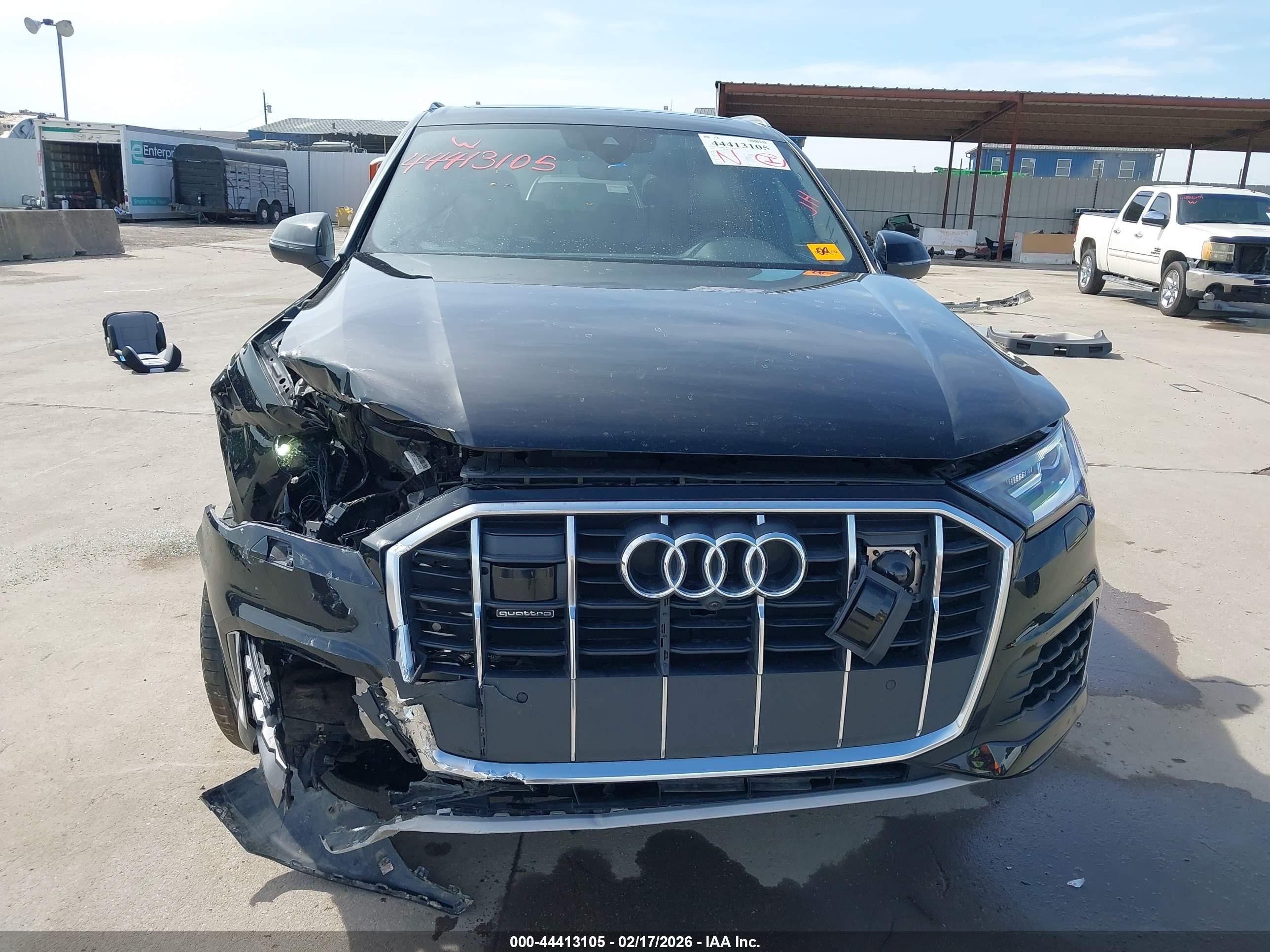 2023 Audi Q7 Premium Plus 45 Tfsi Quattro Tiptronic Black vin: WA1LCBF73PD003671