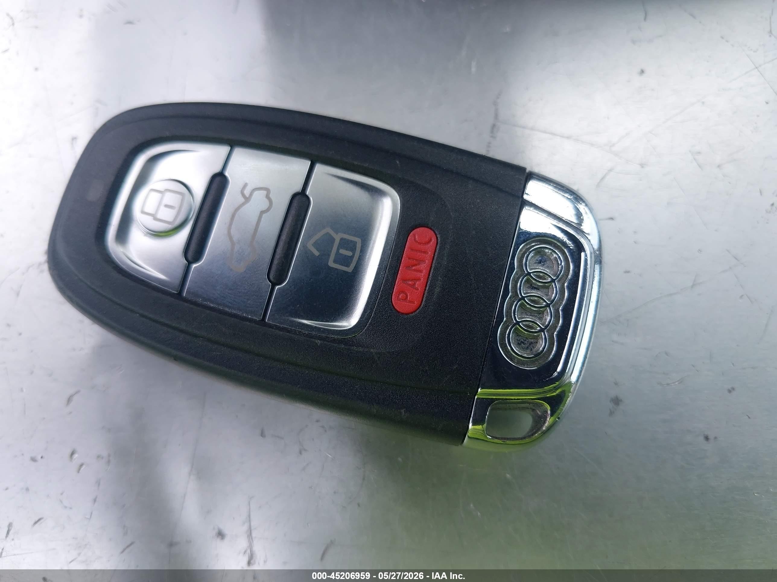2011 Audi Q5 2.0t Premium Dark Blue vin: WA1LFAFP0BA017118